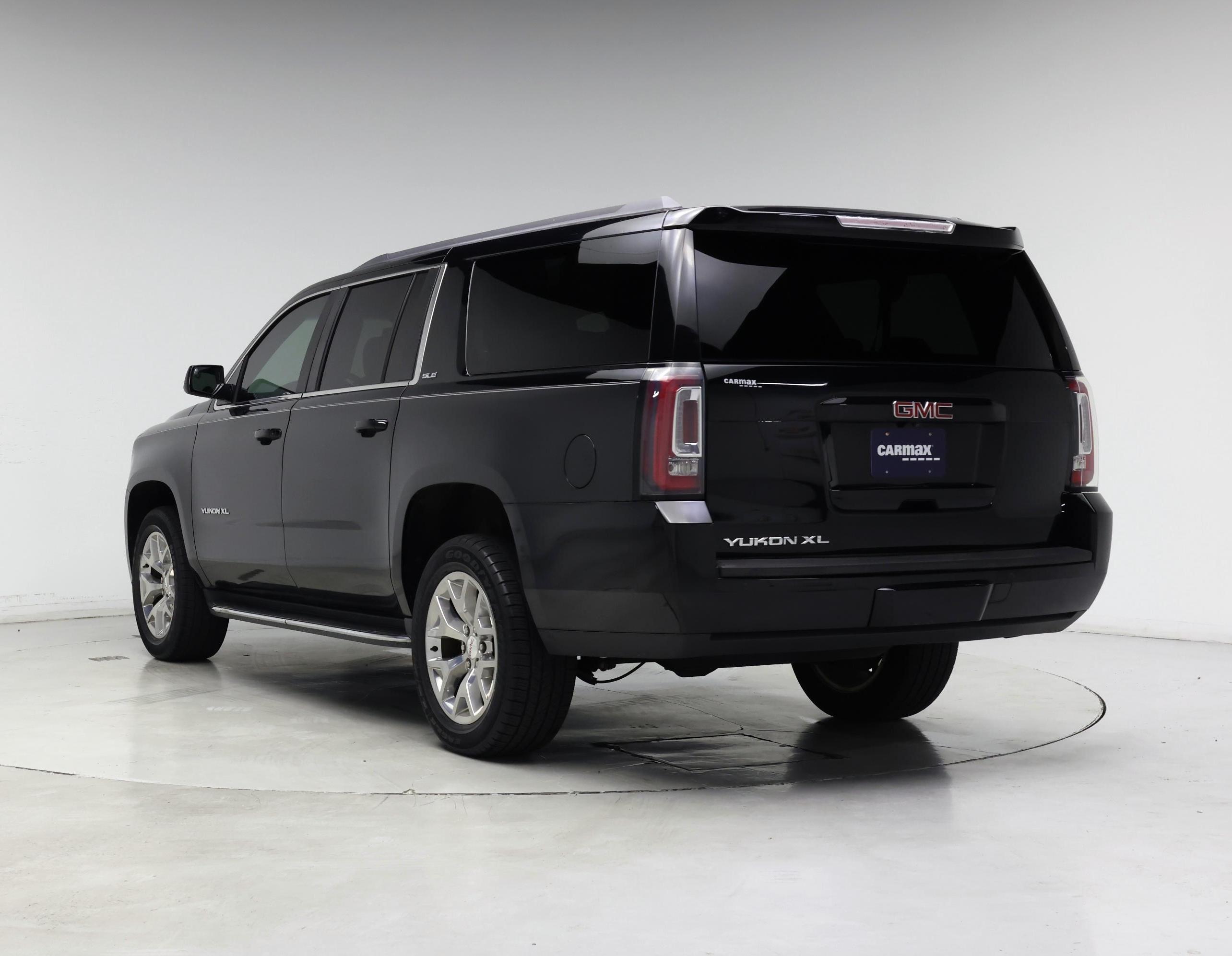 Thumbnail: 2019 GMC Yukon XL - 2