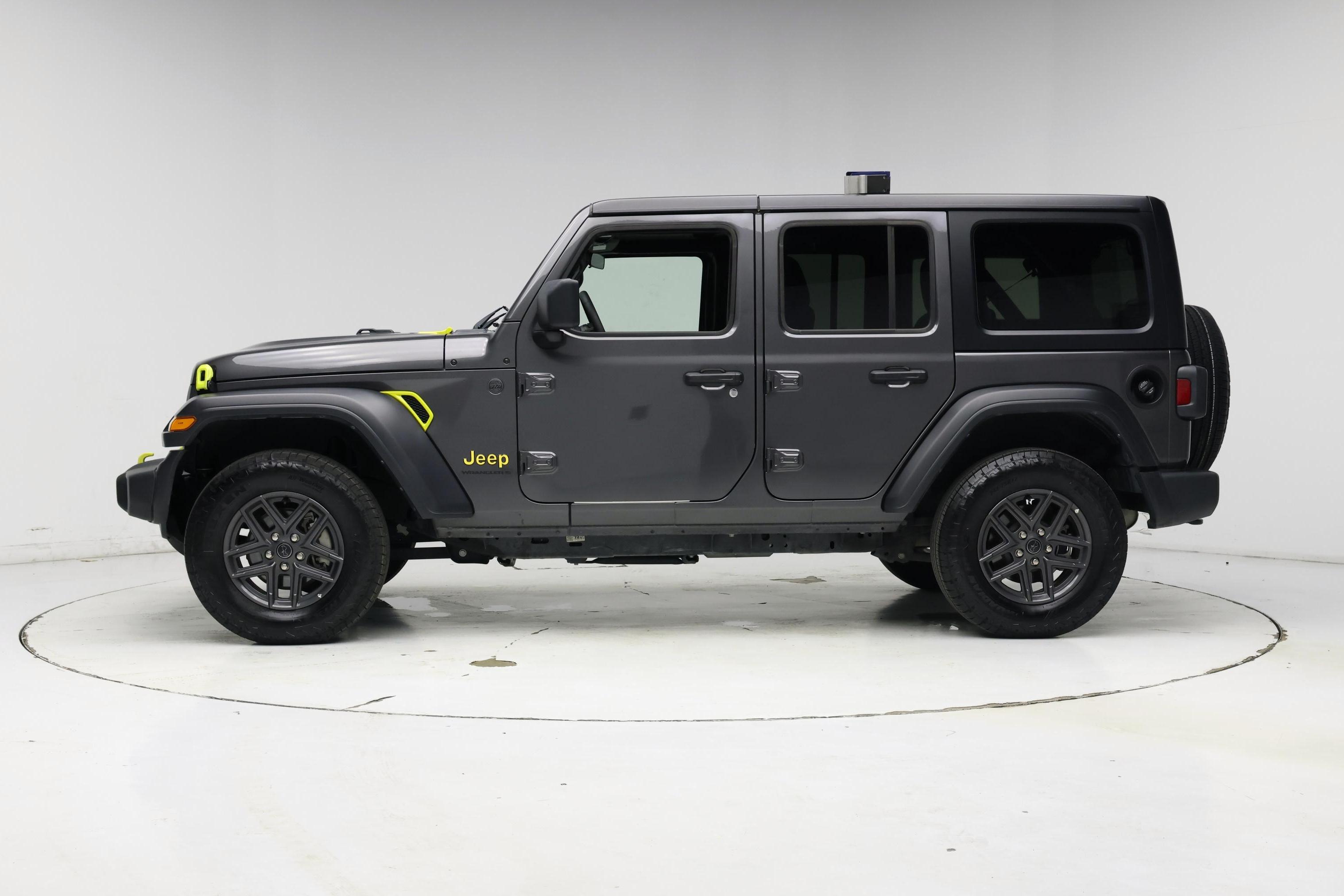 Thumbnail: 2024 Jeep Wrangler - 3
