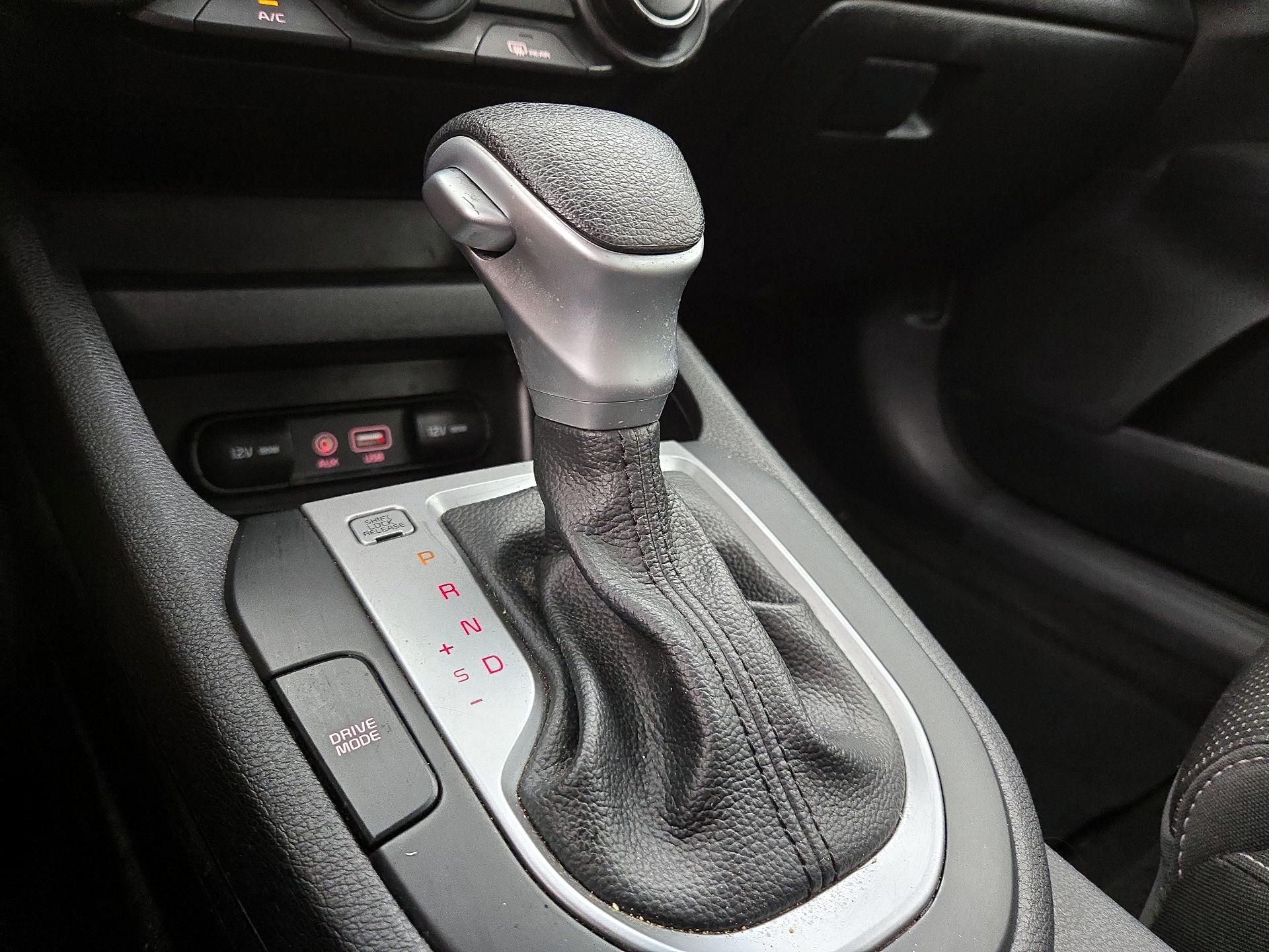 Thumbnail: 2021 Kia Forte - 17