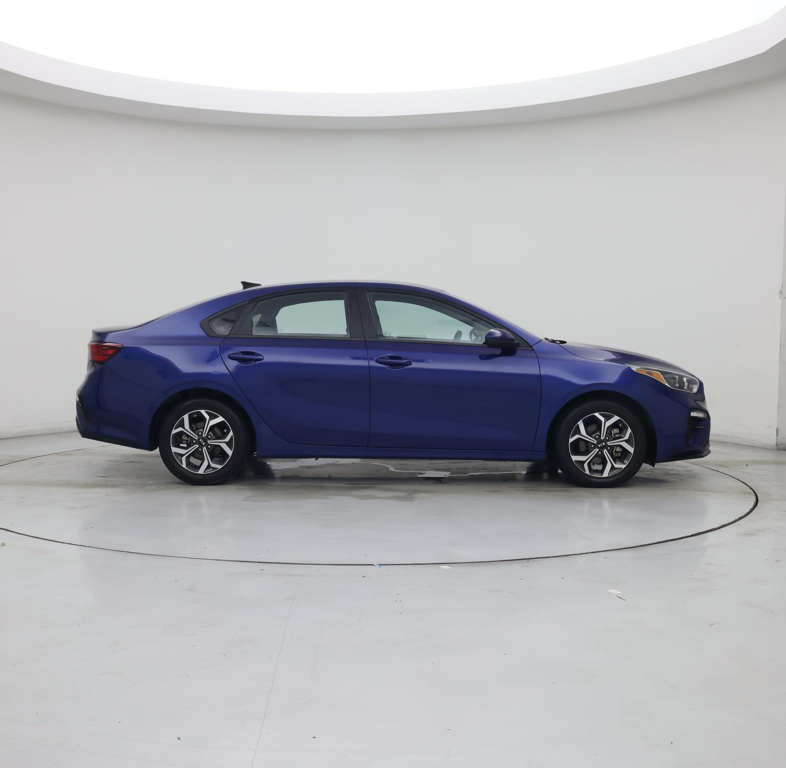 Thumbnail: 2021 Kia Forte - 7