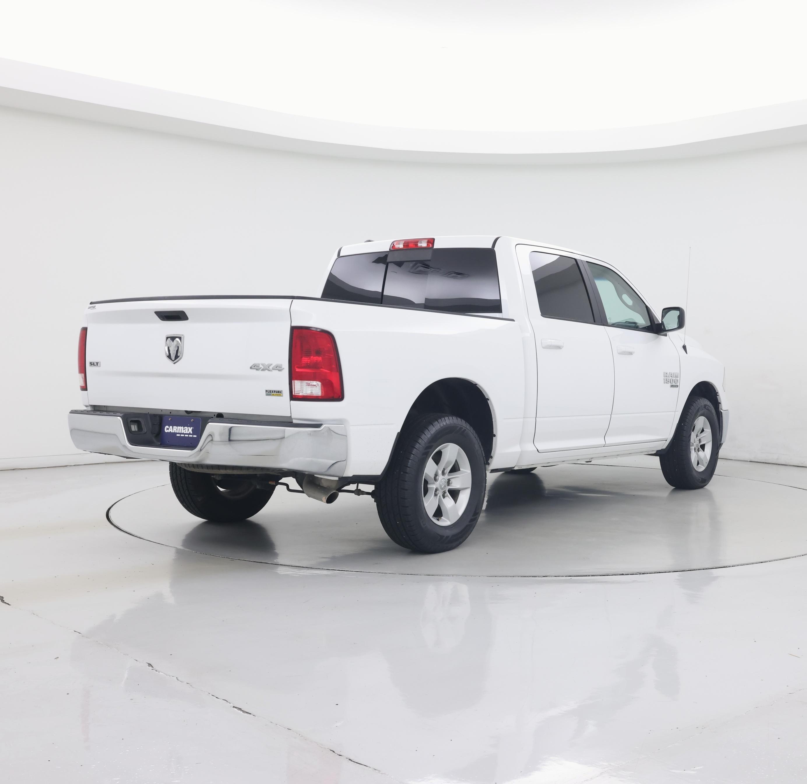 Thumbnail: 2019 RAM 1500 Classic - 8