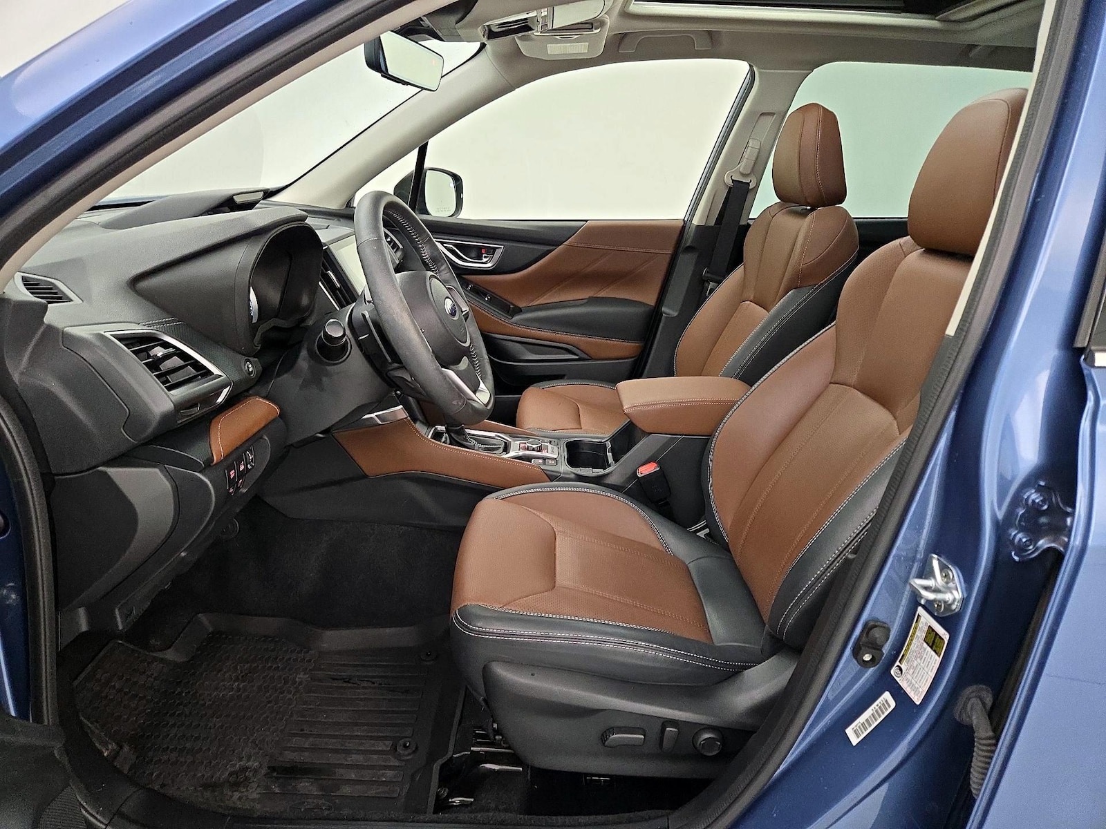 2023 Subaru Forester Touring - Photo 12