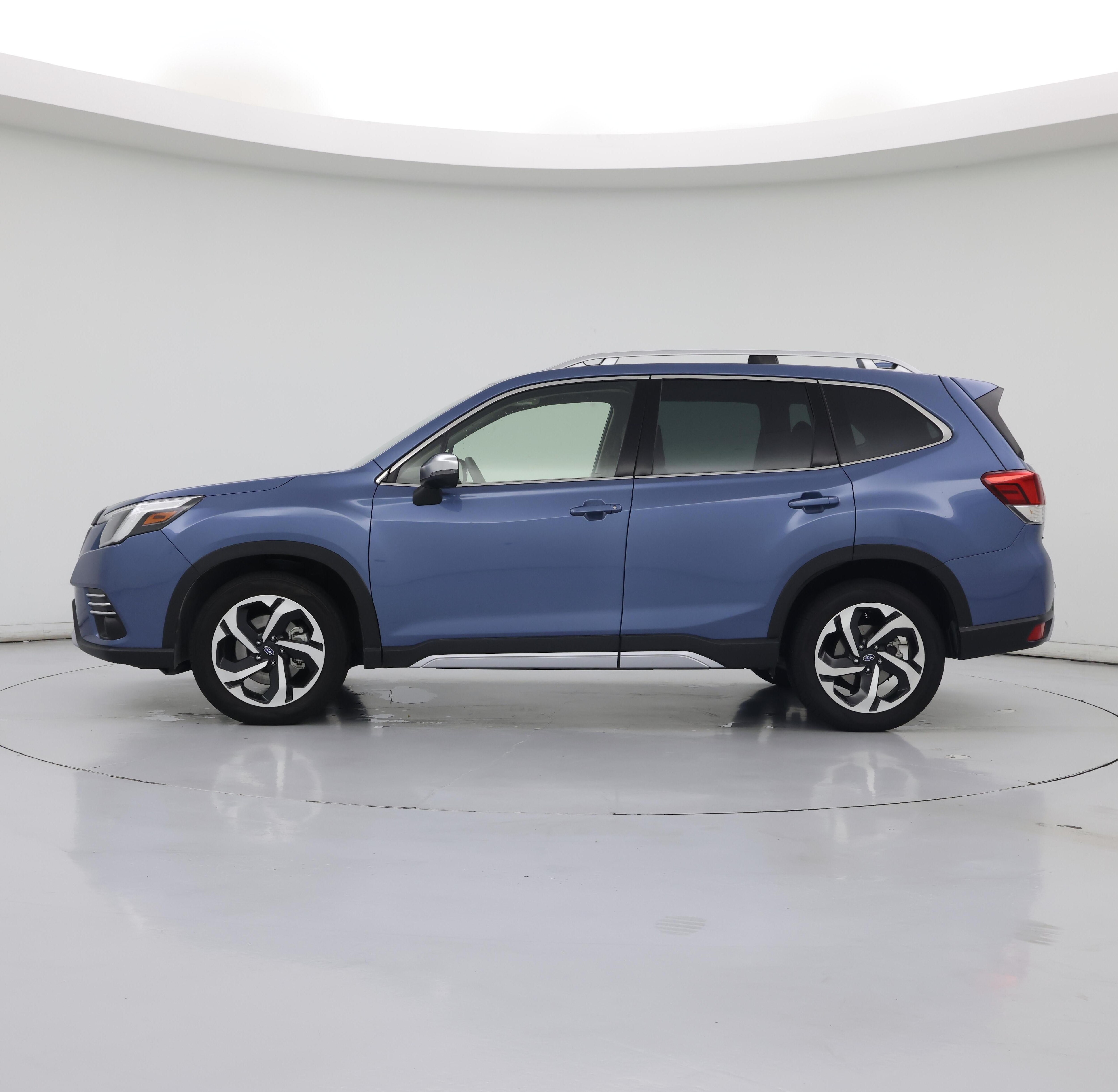 Thumbnail: 2023 Subaru Forester - 3