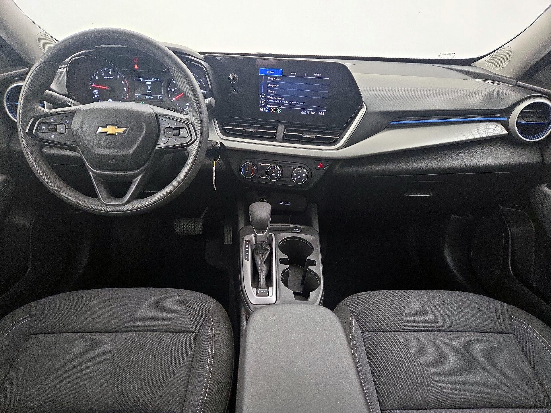 Thumbnail: 2025 Chevrolet Trax - 9