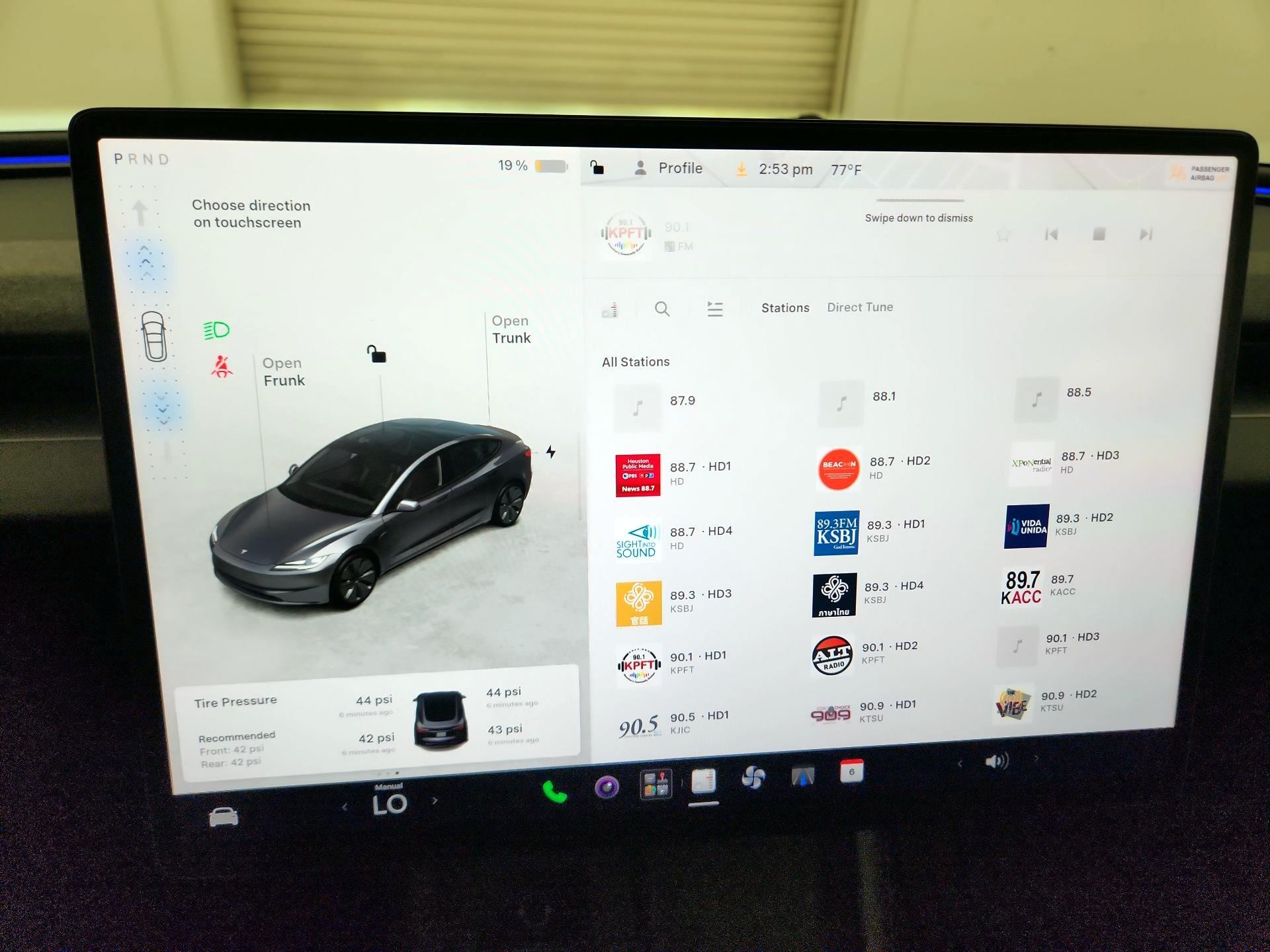 Thumbnail: 2025 Tesla Model 3 - 13