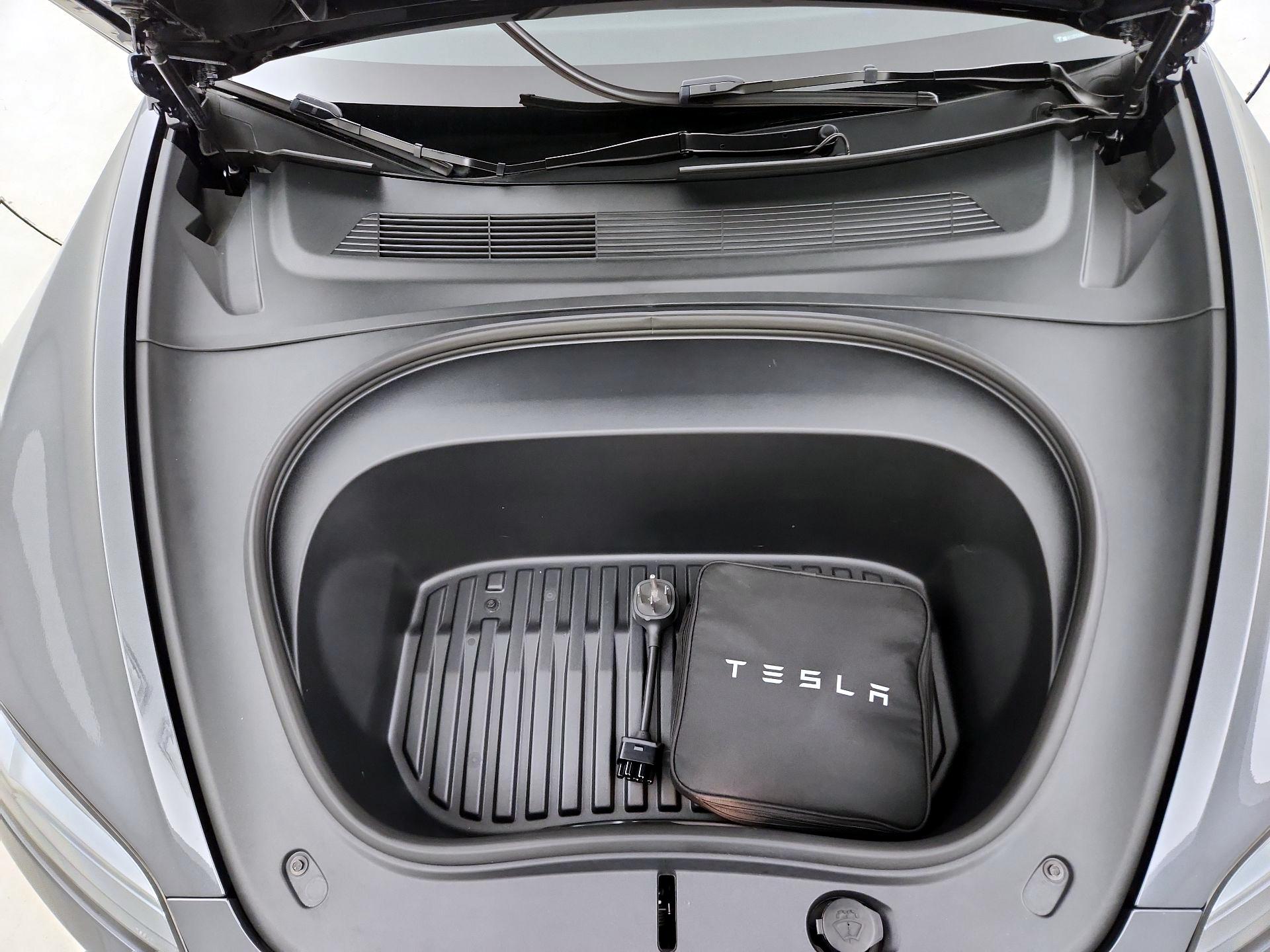Thumbnail: 2025 Tesla Model 3 - 20