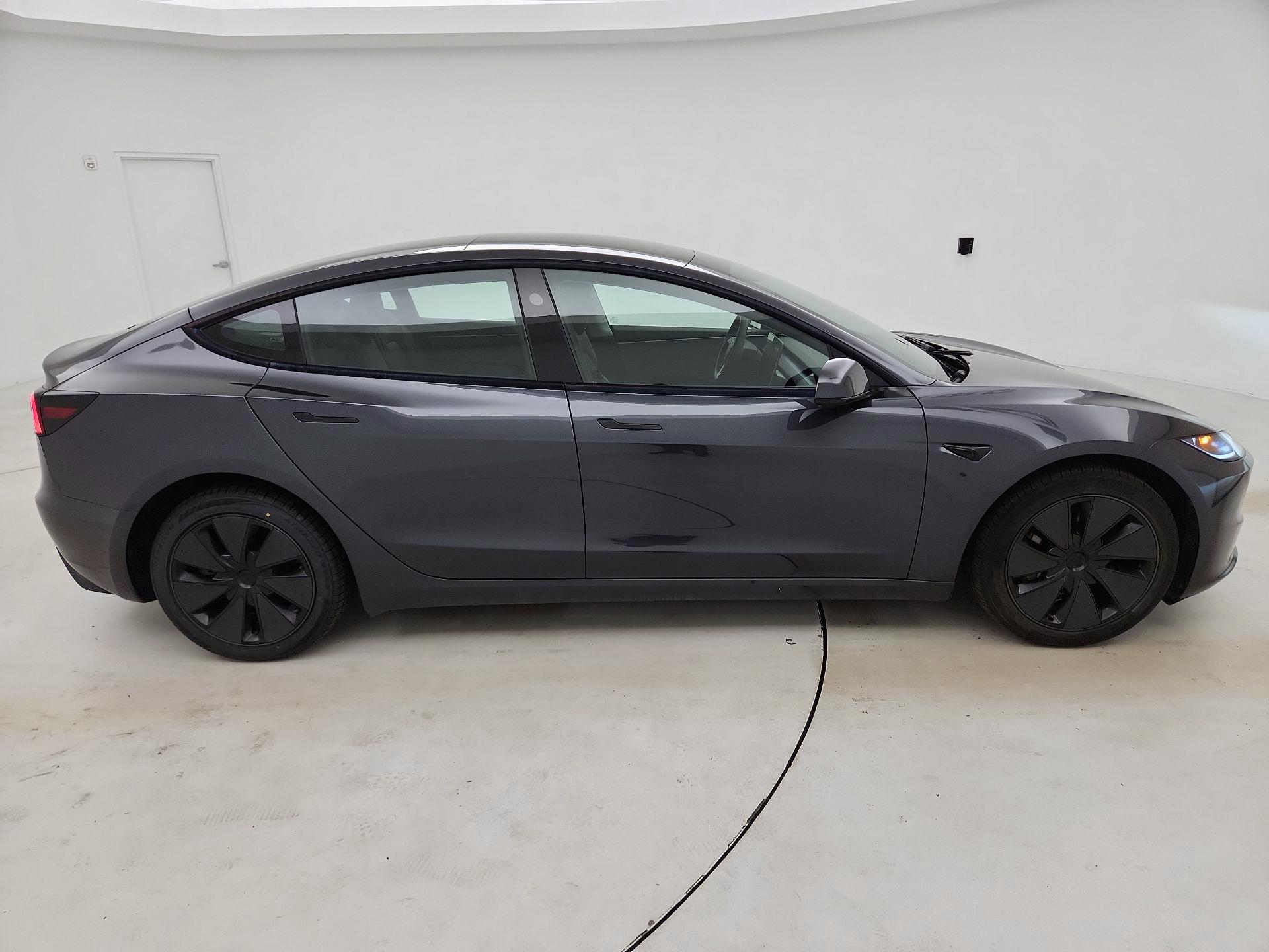 Thumbnail: 2025 Tesla Model 3 - 4