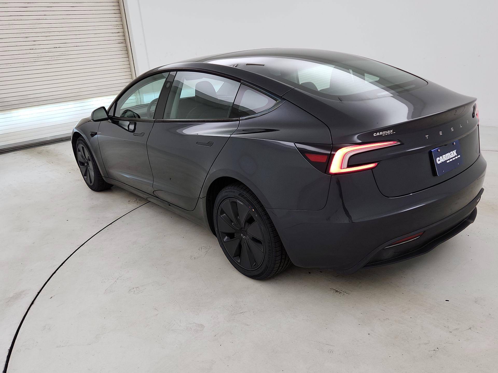 Thumbnail: 2025 Tesla Model 3 - 7