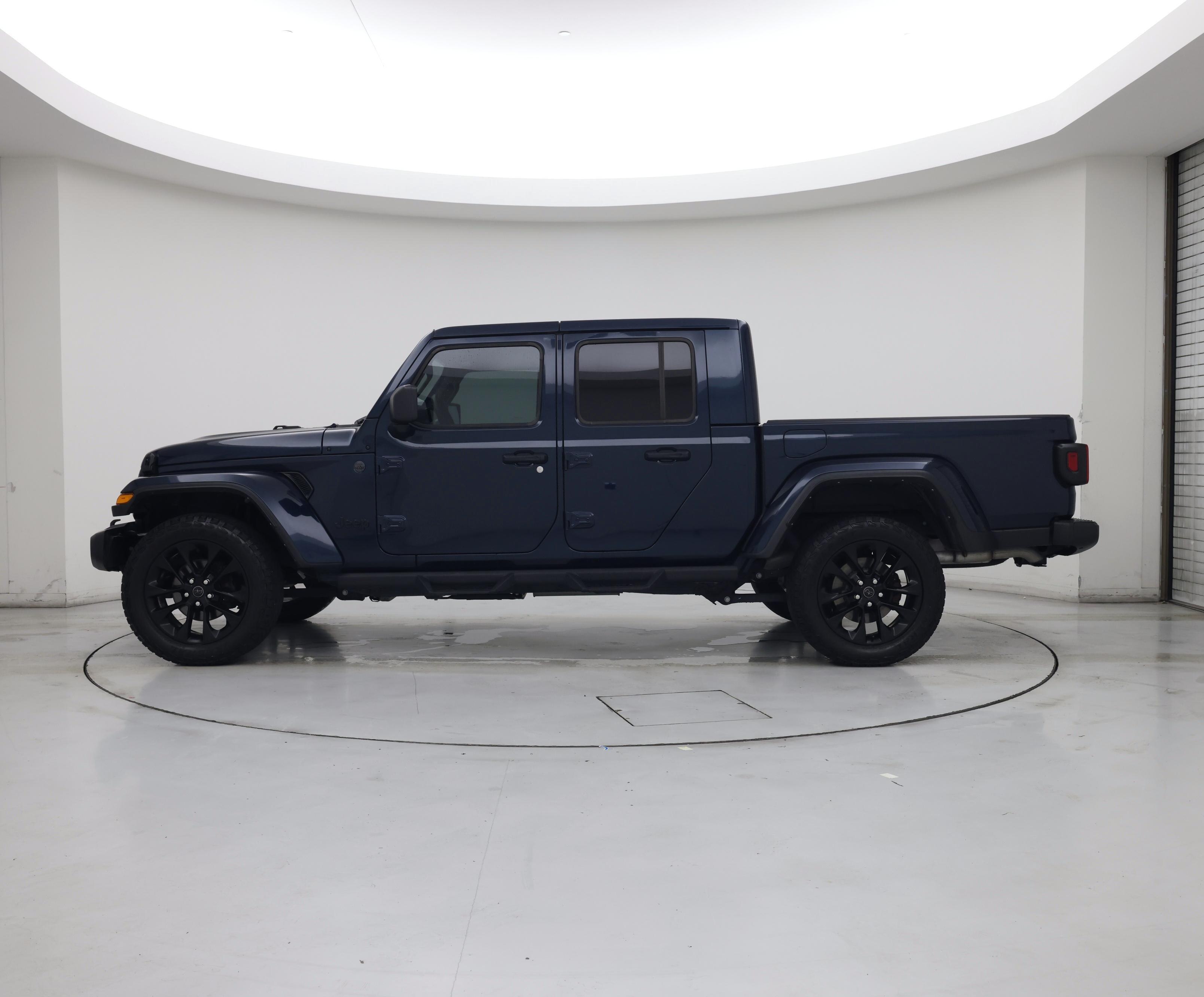 Thumbnail: 2025 Jeep Gladiator - 3
