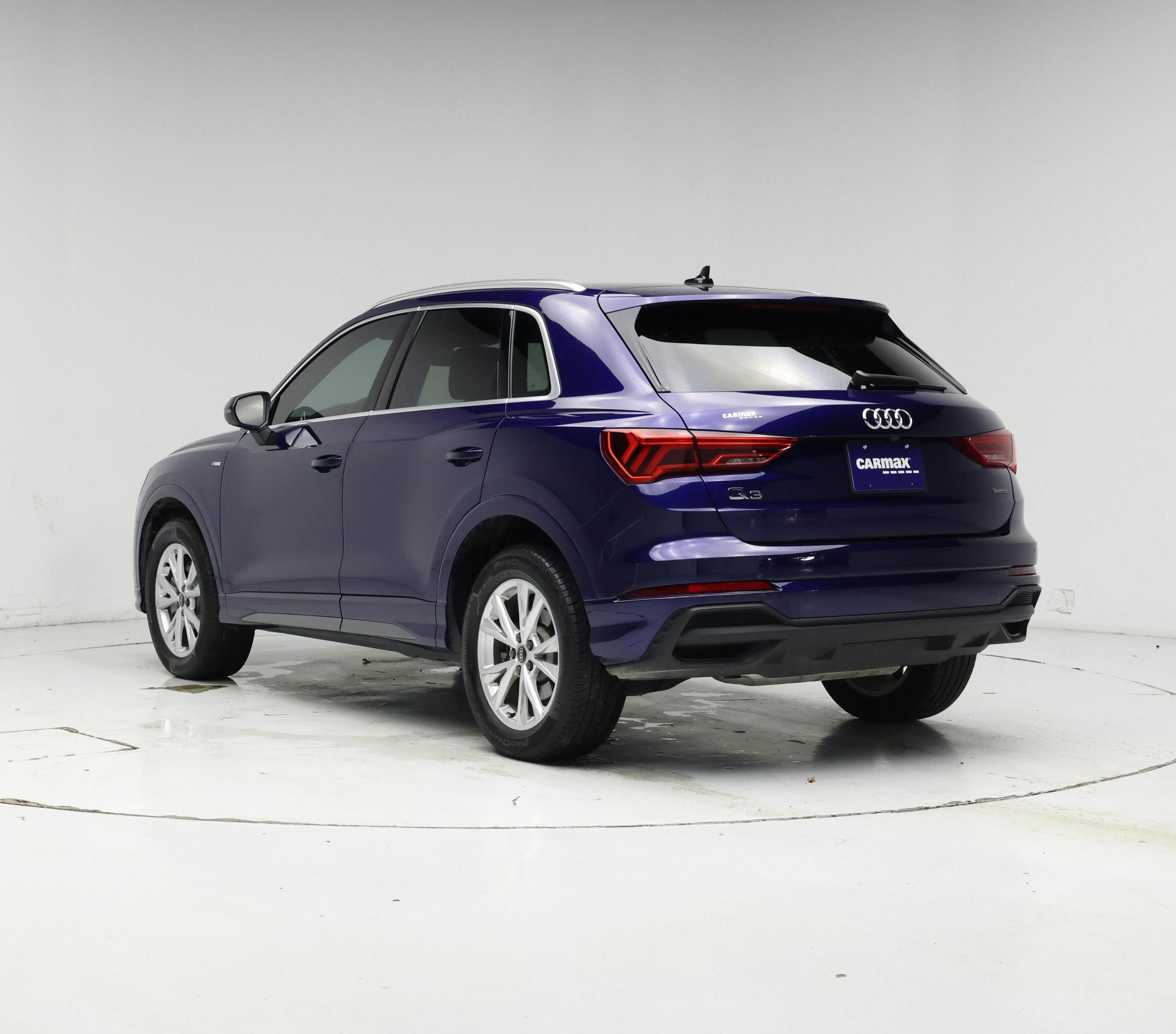 Thumbnail: 2025 Audi Q3 - 2