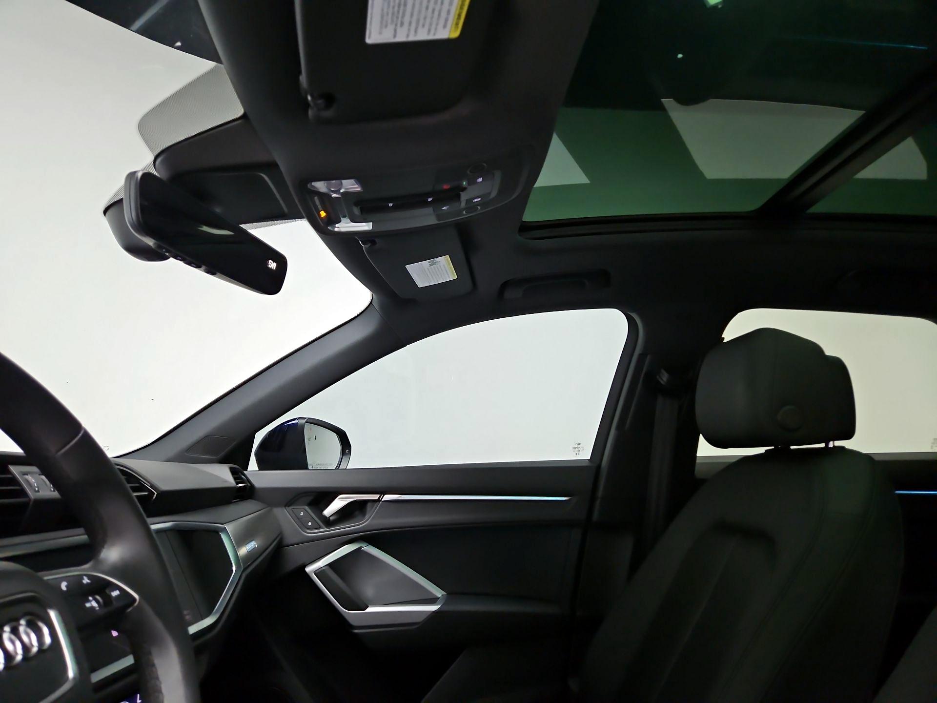 Thumbnail: 2025 Audi Q3 - 20