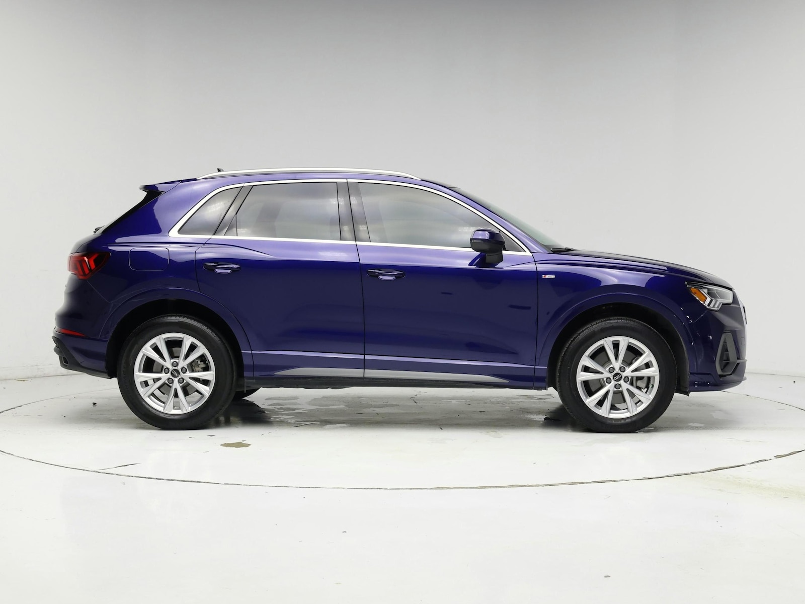 2025 Audi Q3 S Line Premium Plus - Photo 8