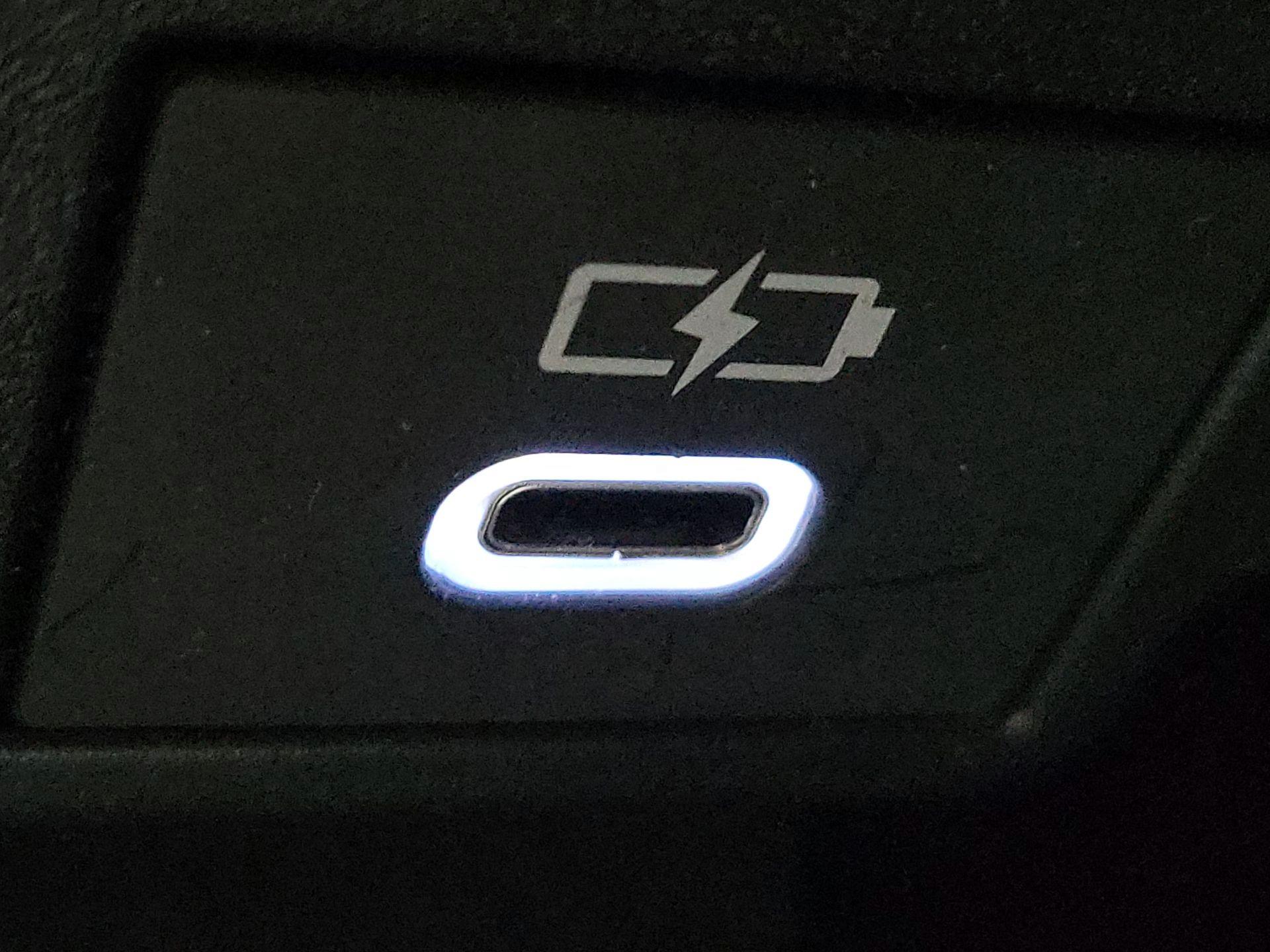 Thumbnail: 2024 Toyota Corolla - 18