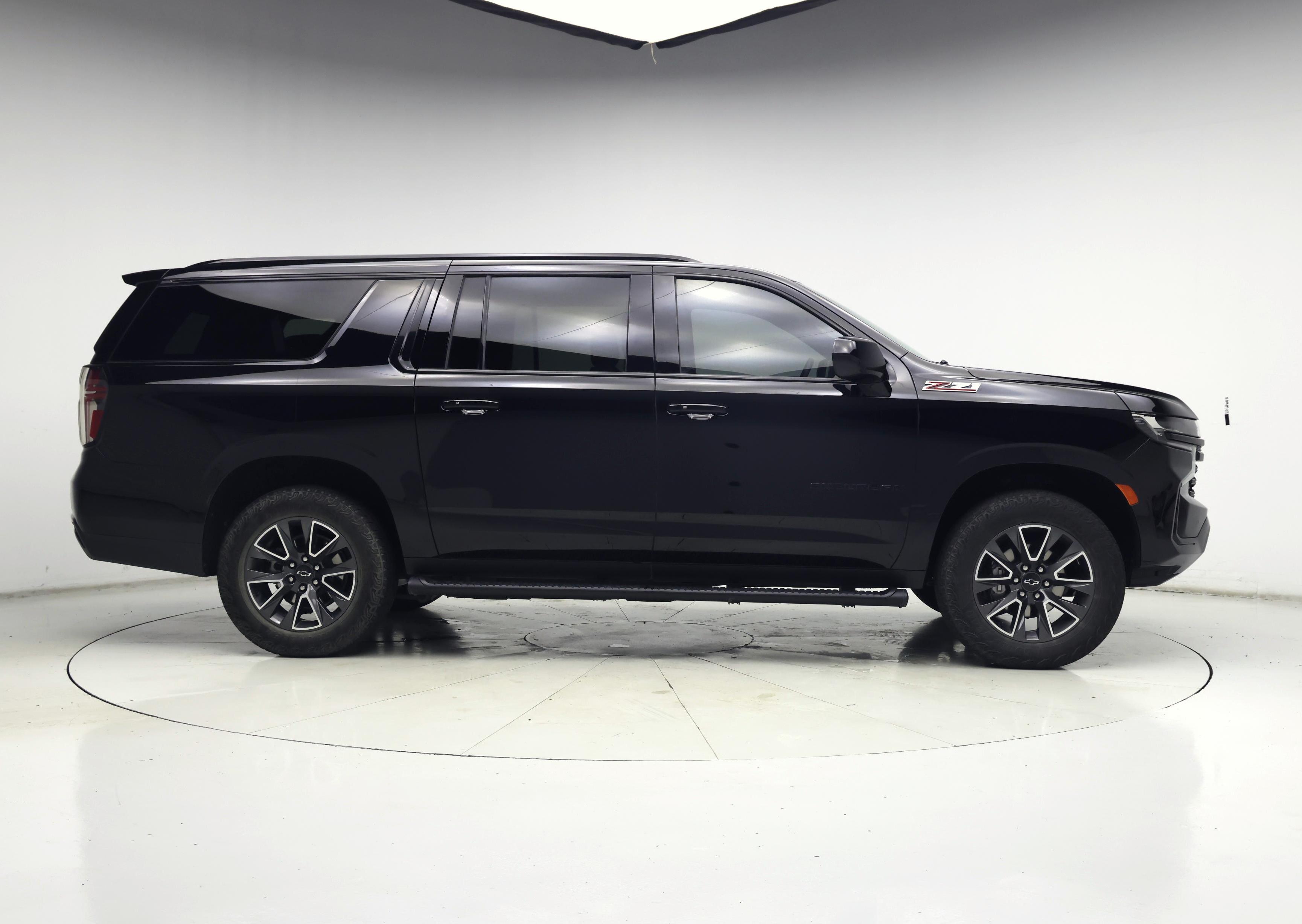 Thumbnail: 2024 Chevrolet Suburban - 7