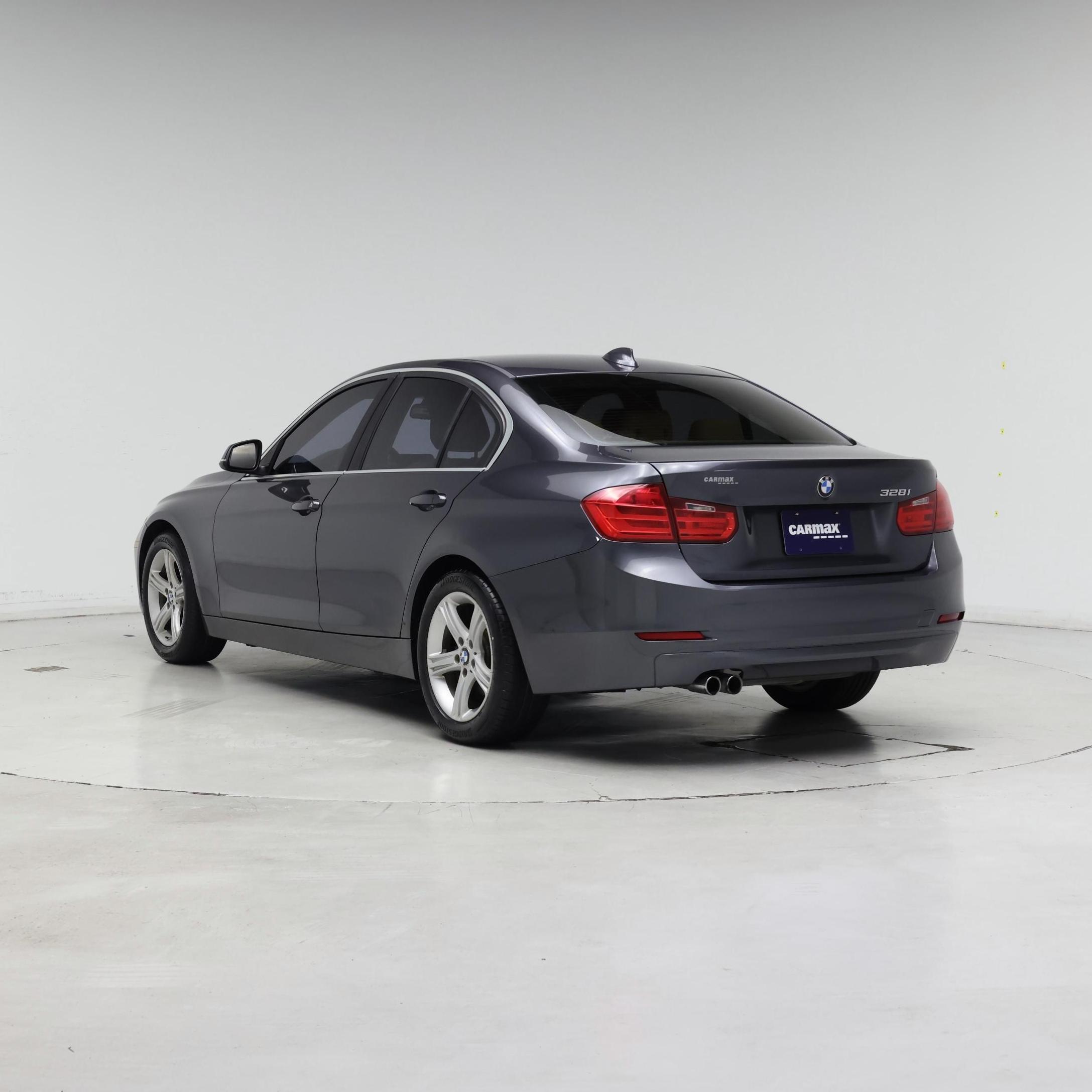 Thumbnail: 2015 BMW 3 Series - 2