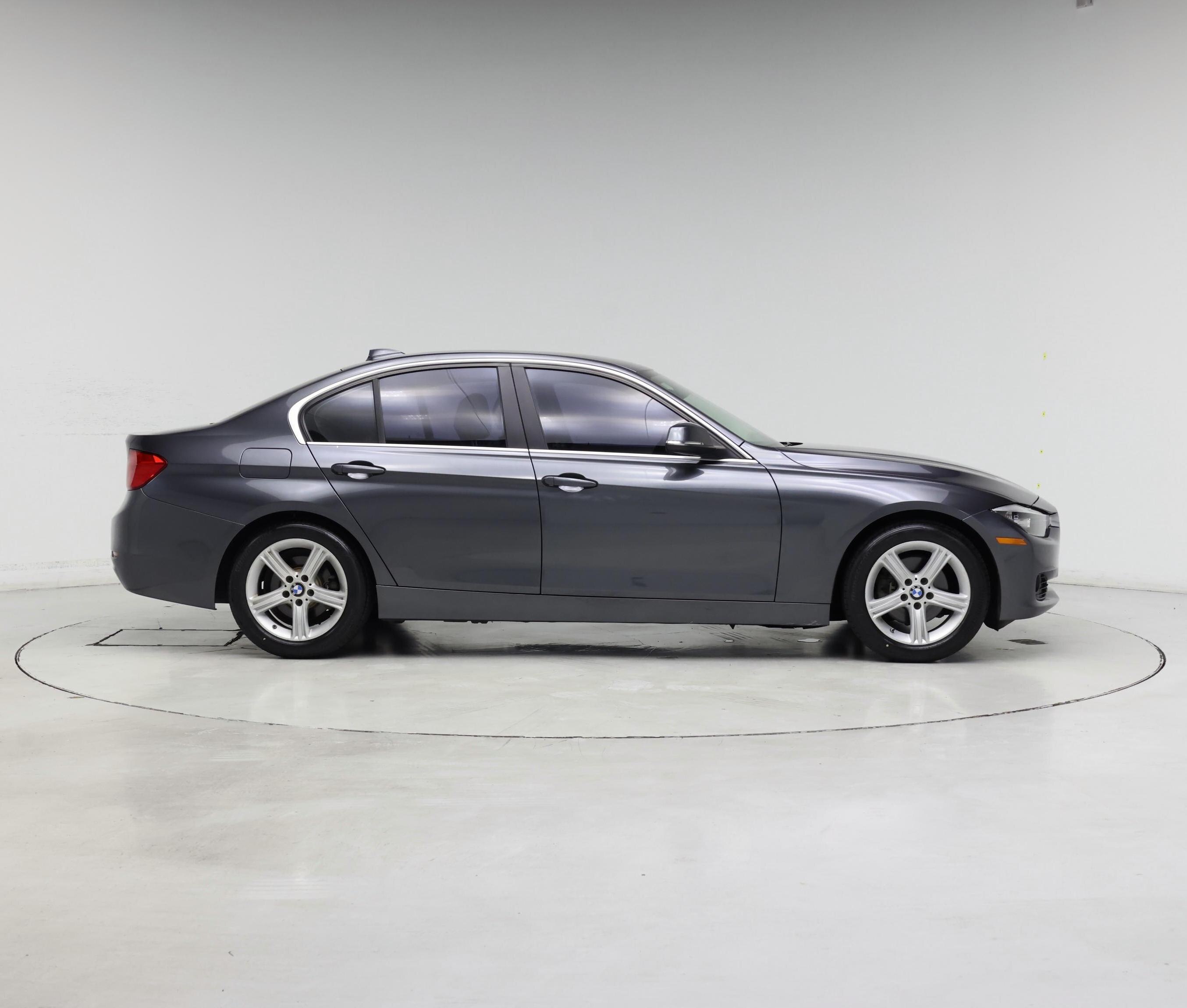 Thumbnail: 2015 BMW 3 Series - 7