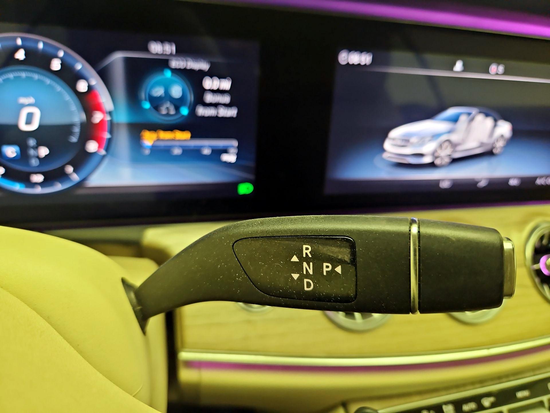 Thumbnail: 2020 Mercedes-Benz E-Class - 17