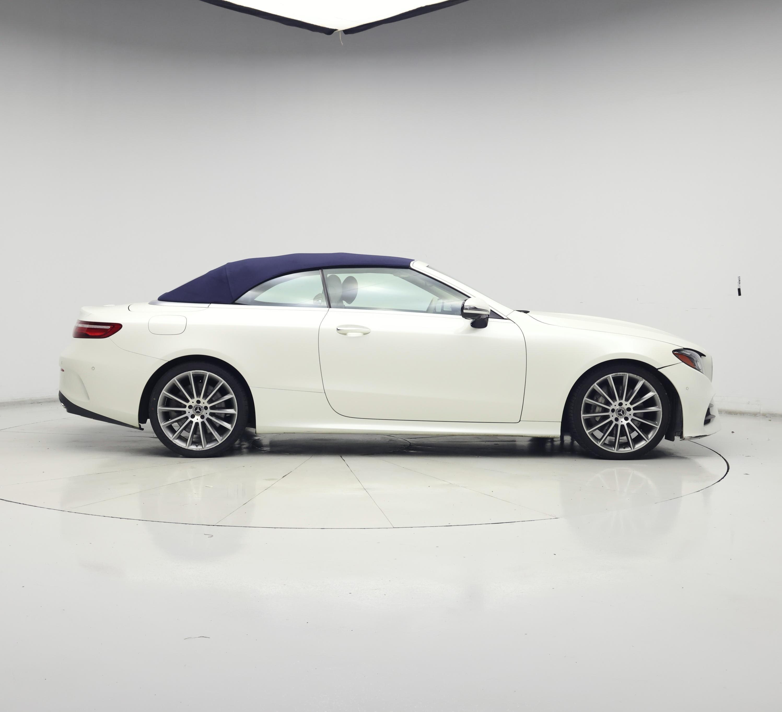 Thumbnail: 2020 Mercedes-Benz E-Class - 7