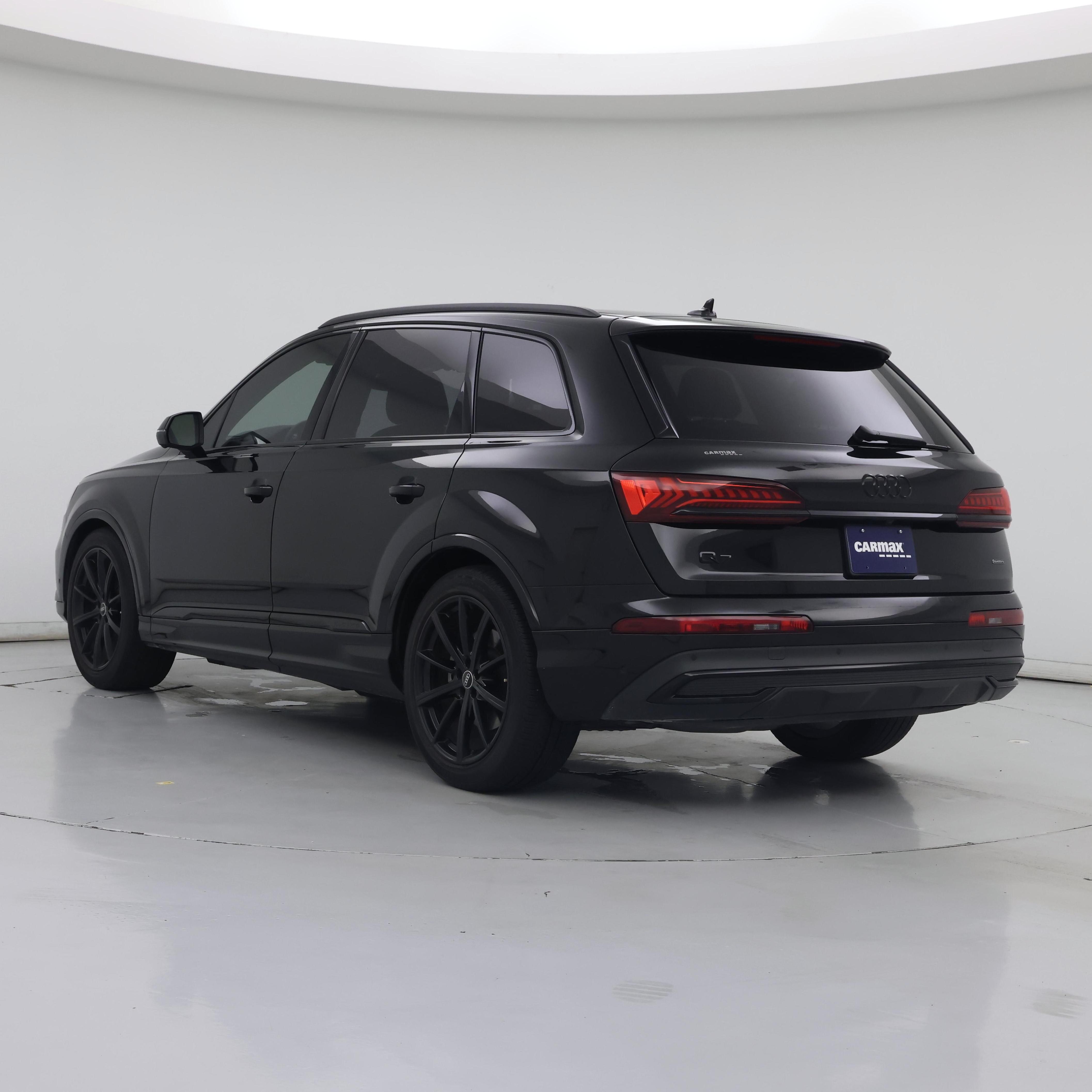 Thumbnail: 2023 Audi Q7 - 2