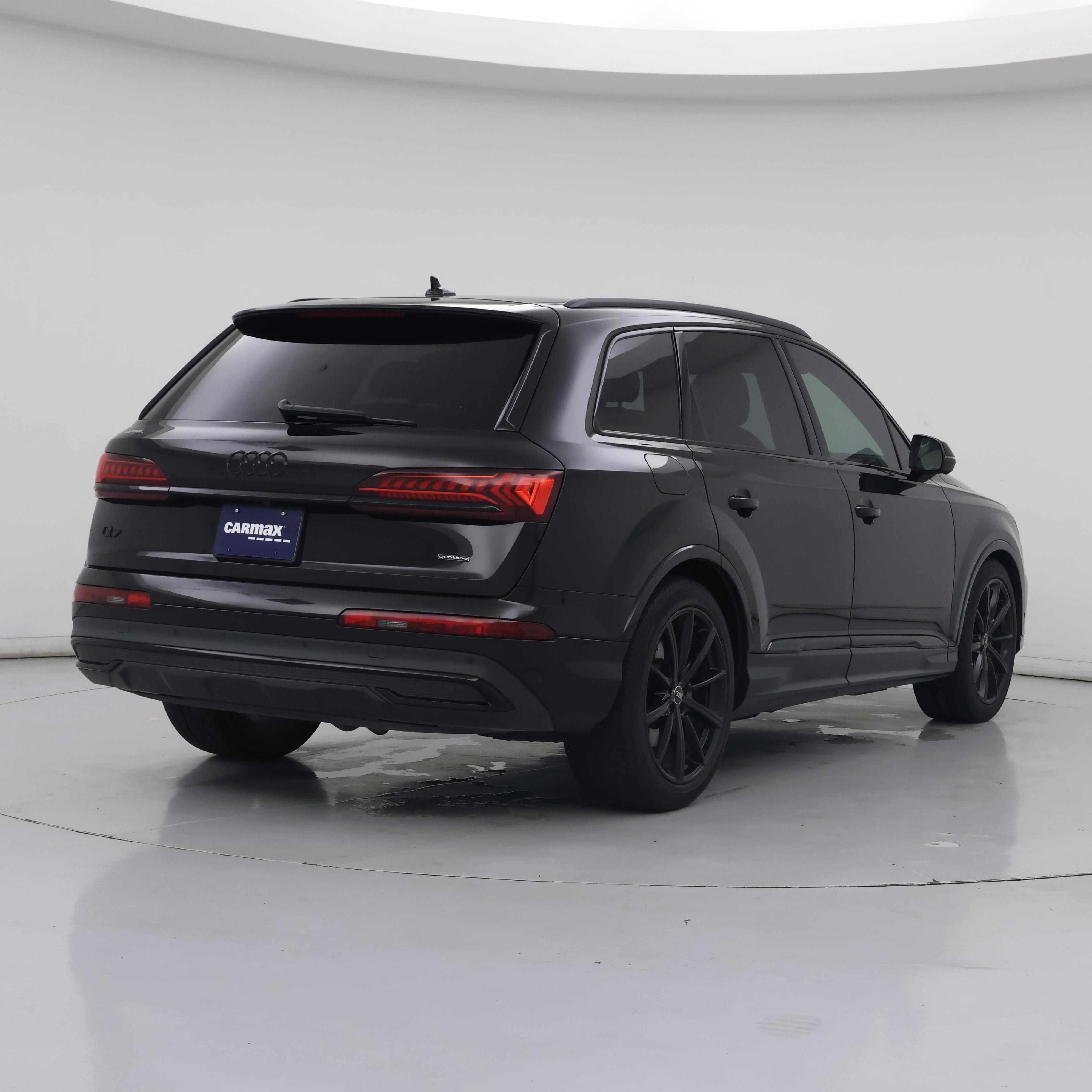 Thumbnail: 2023 Audi Q7 - 8