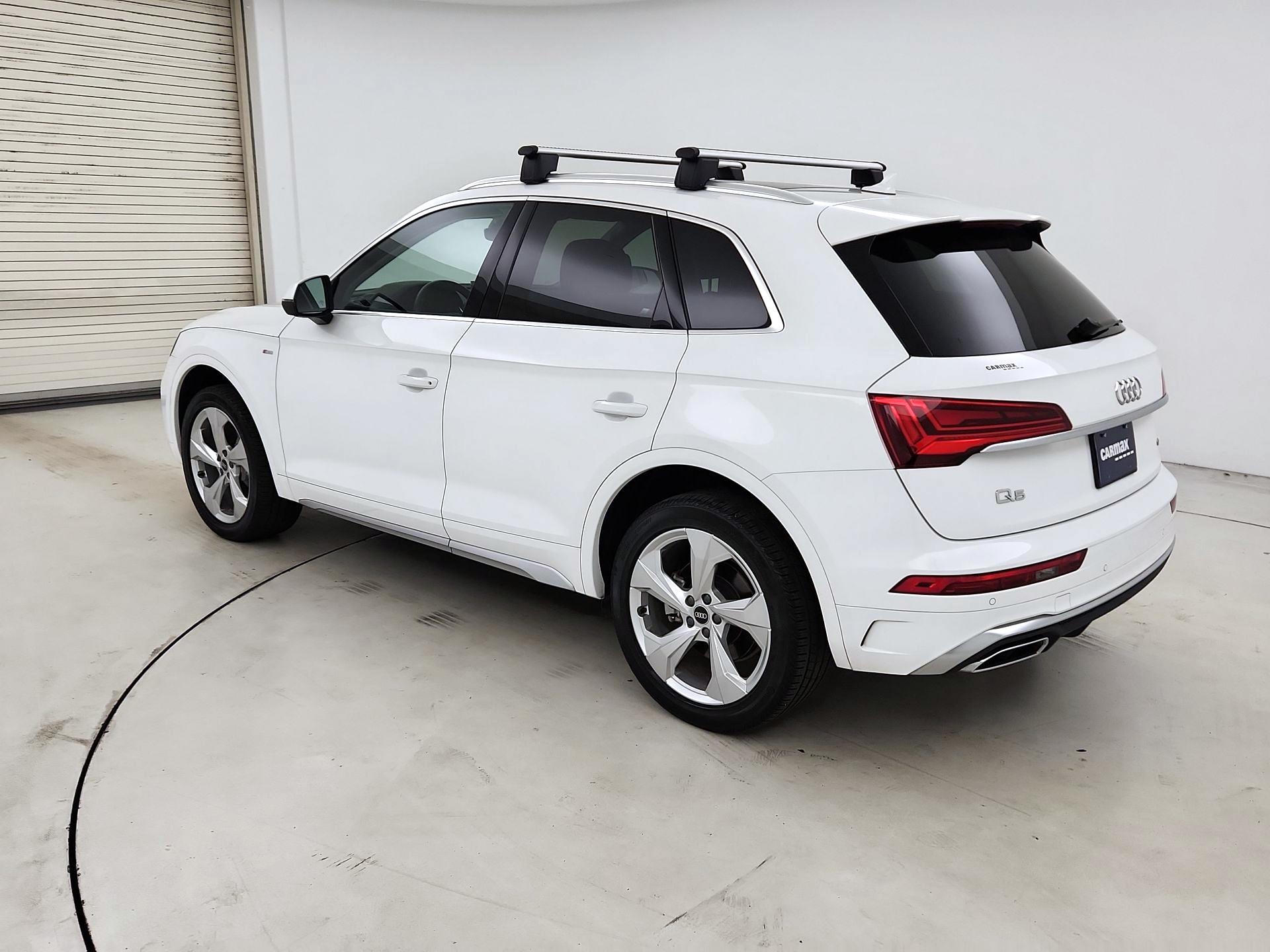 Thumbnail: 2023 Audi Q5 - 7