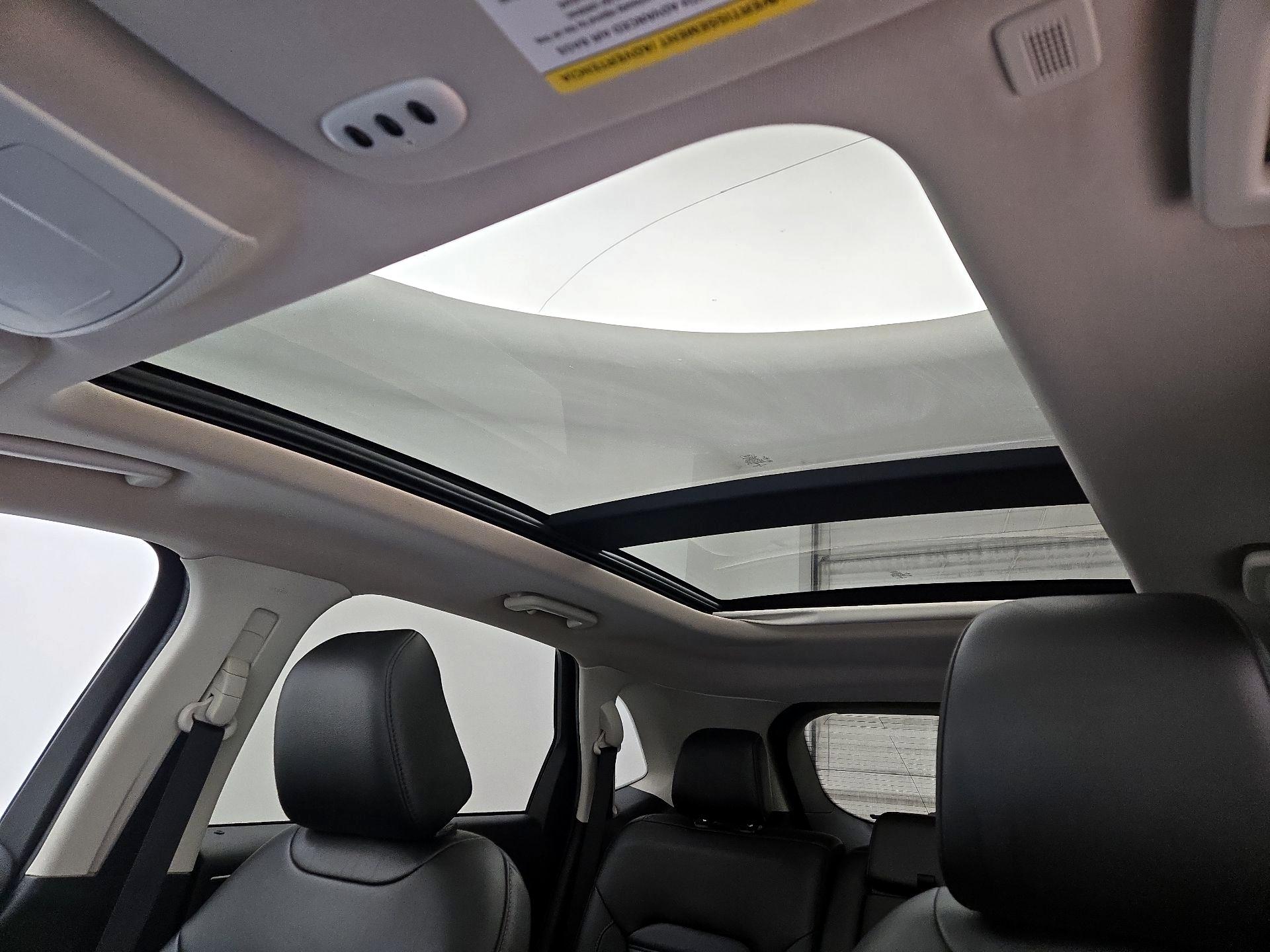 Thumbnail: 2020 Ford Edge - 20