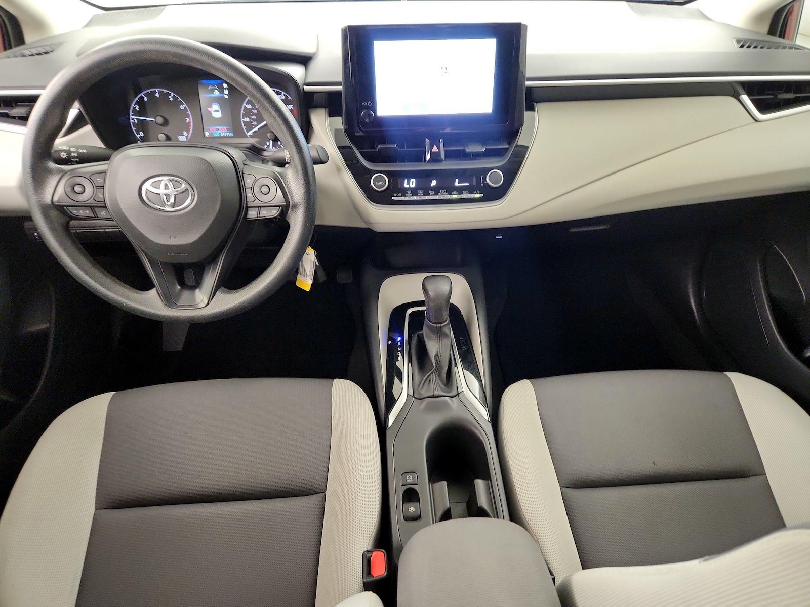 2023 Toyota Corolla LE - Photo 10