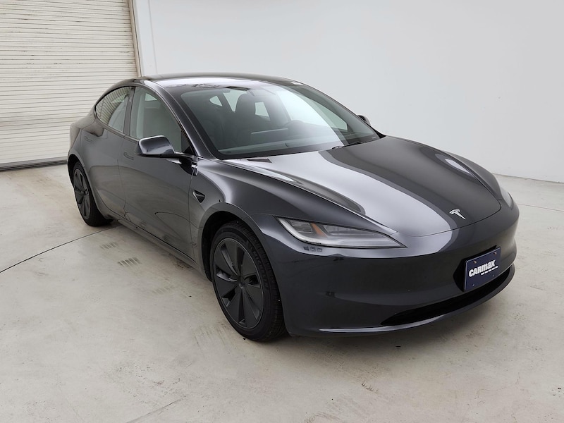 2025 Tesla Model 3 Long Range