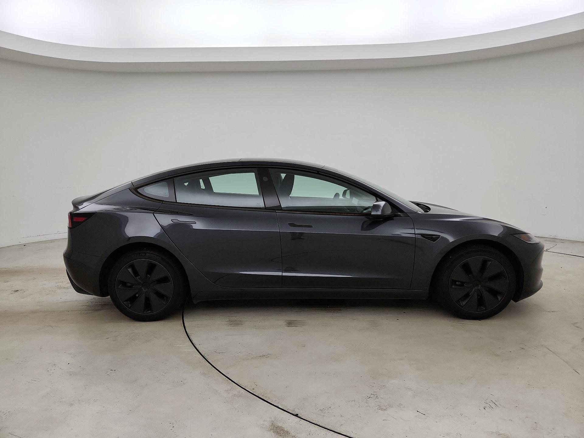 Thumbnail: 2025 Tesla Model 3 - 4