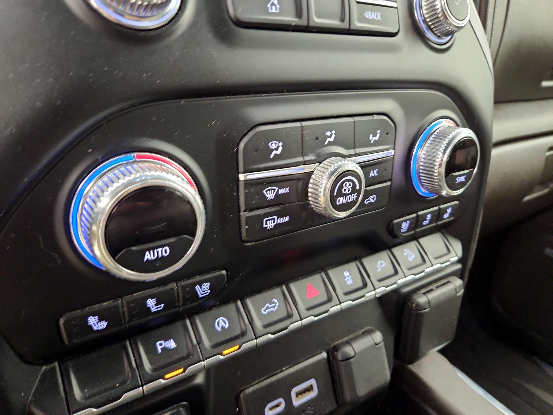 Thumbnail: 2020 GMC Sierra 1500 - 17