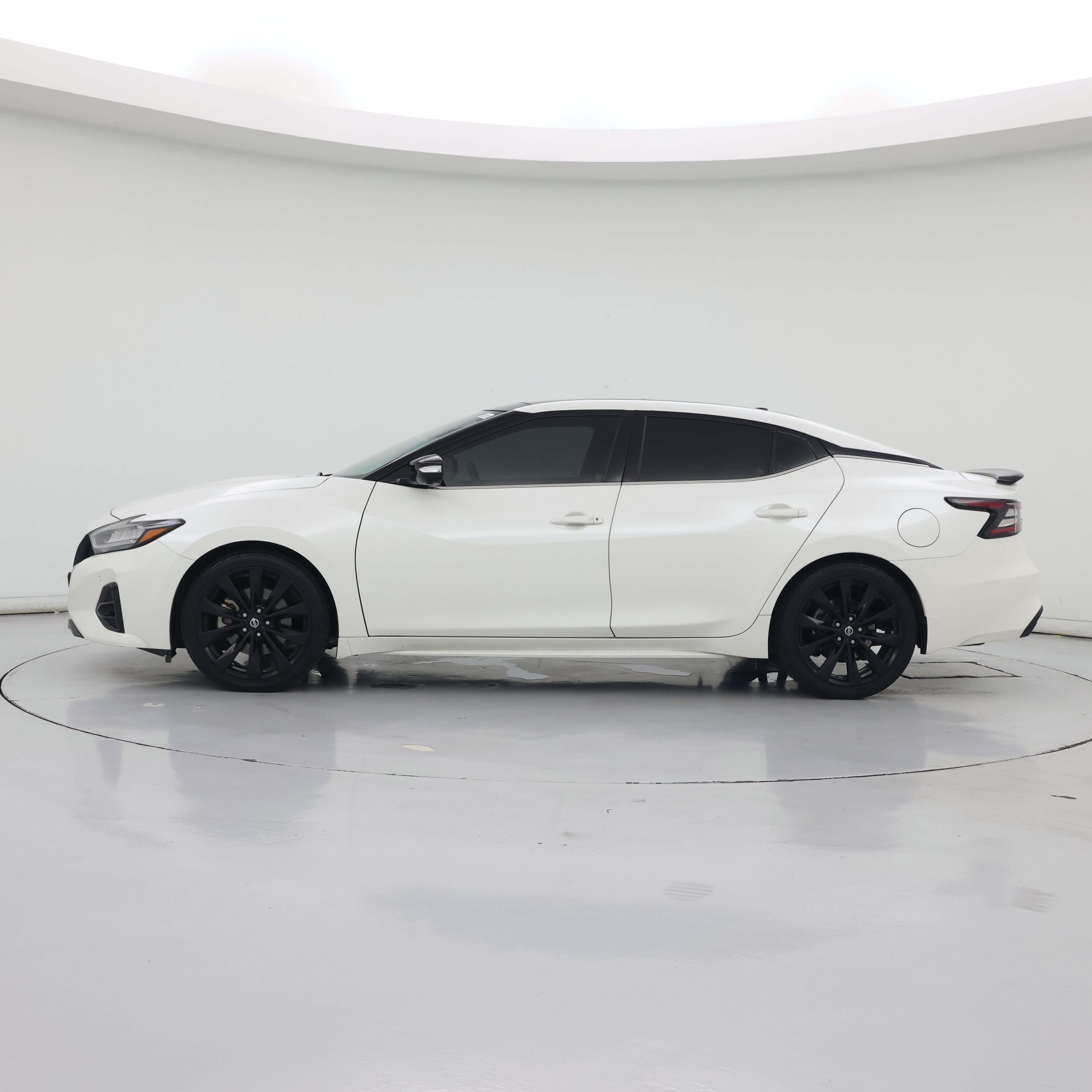 Thumbnail: 2022 Nissan Maxima - 3