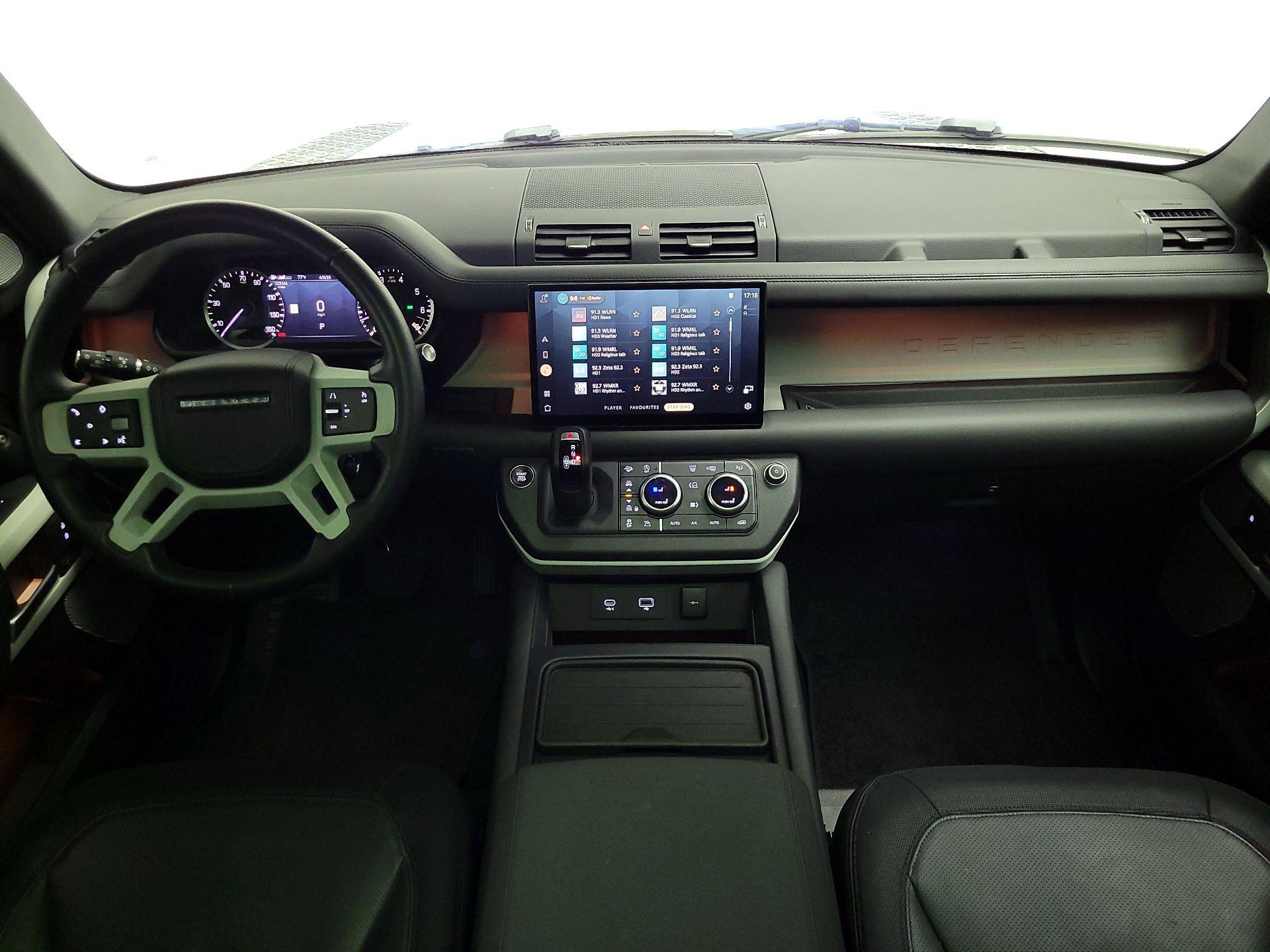 Thumbnail: 2023 Land Rover Defender - 9