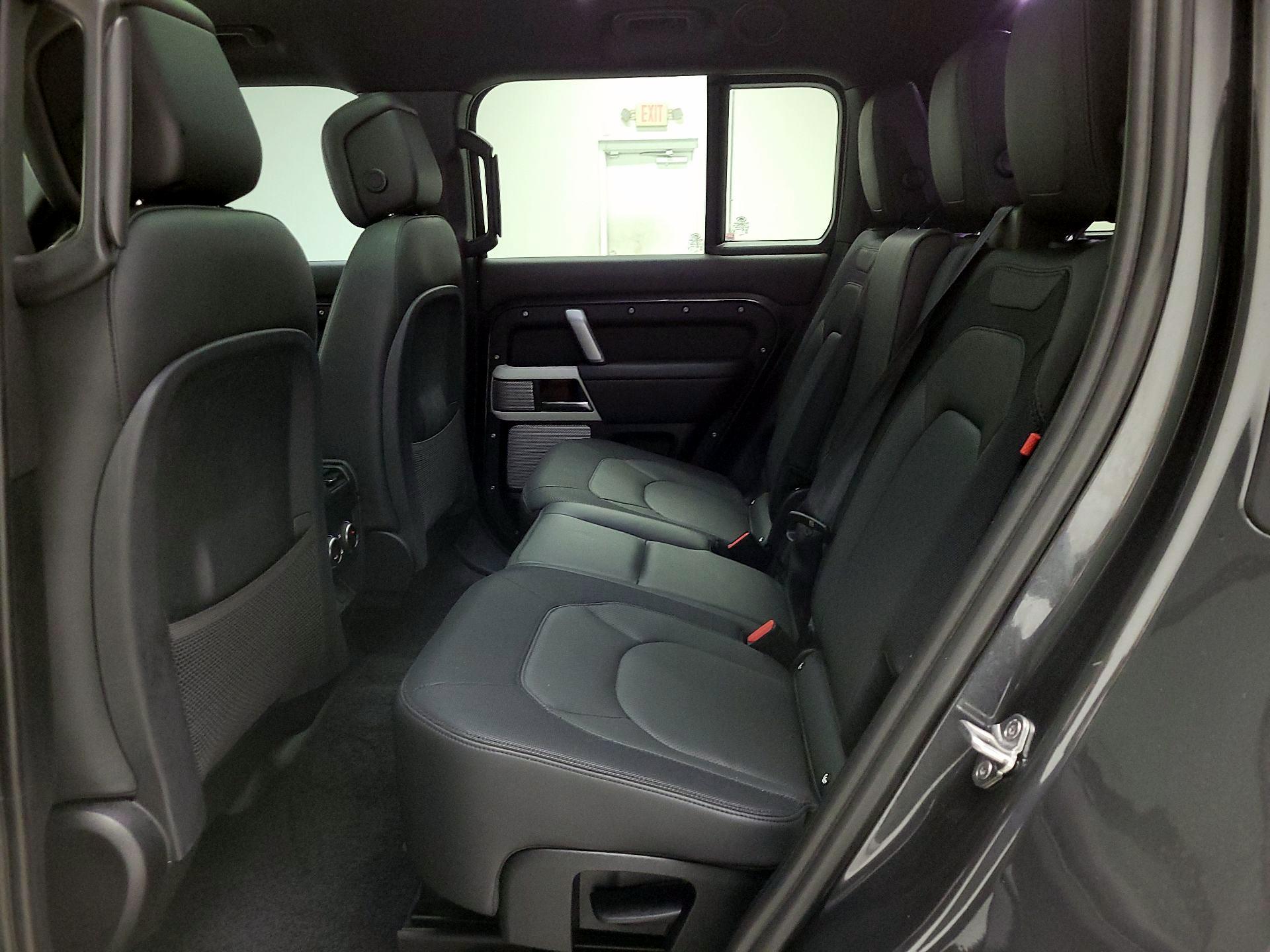 Thumbnail: 2023 Land Rover Defender - 20