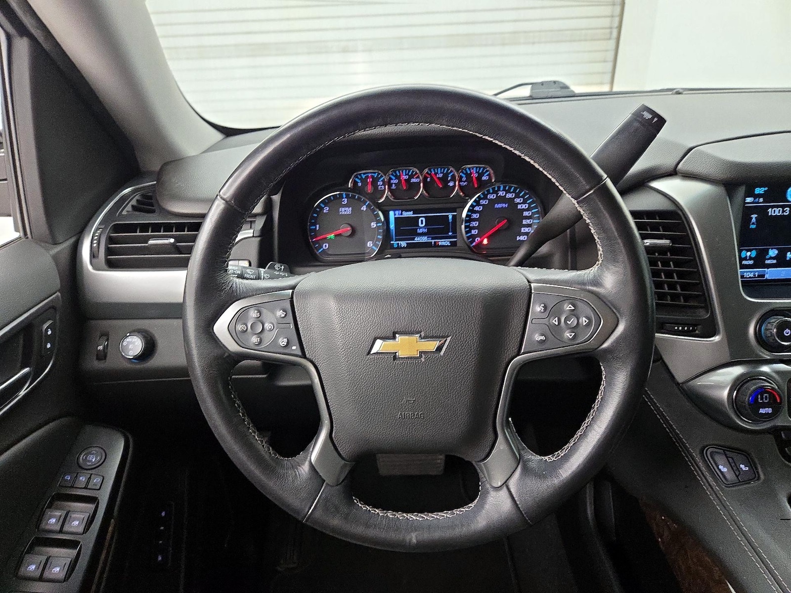 2020 Chevrolet Tahoe LT - Photo 11