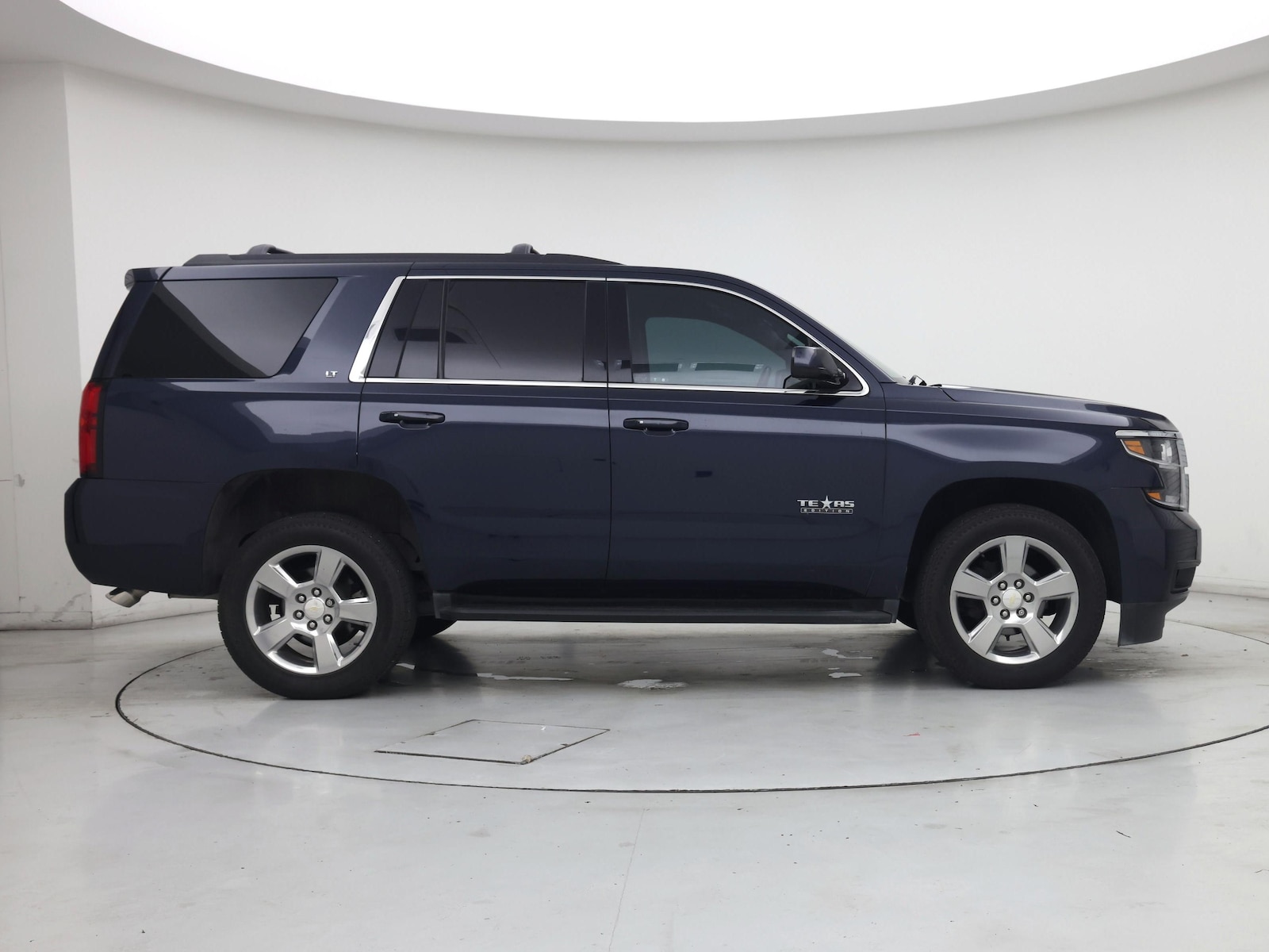 2020 Chevrolet Tahoe LT - Photo 8