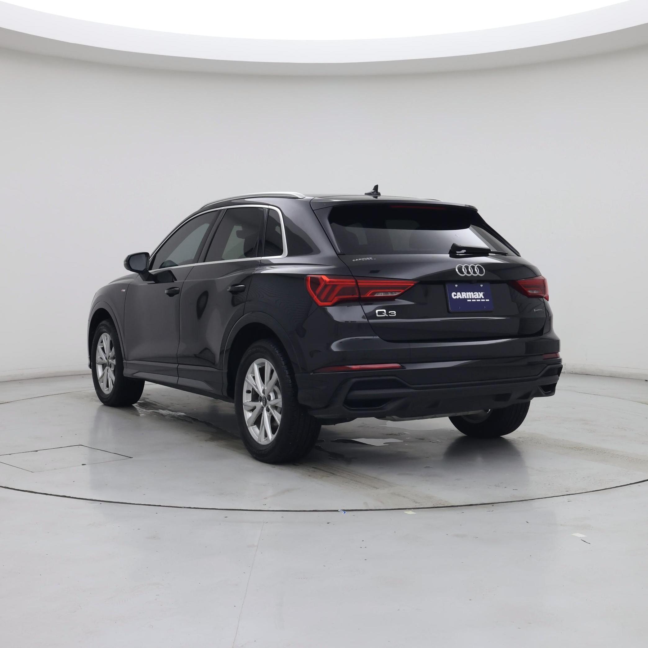 Thumbnail: 2025 Audi Q3 - 2