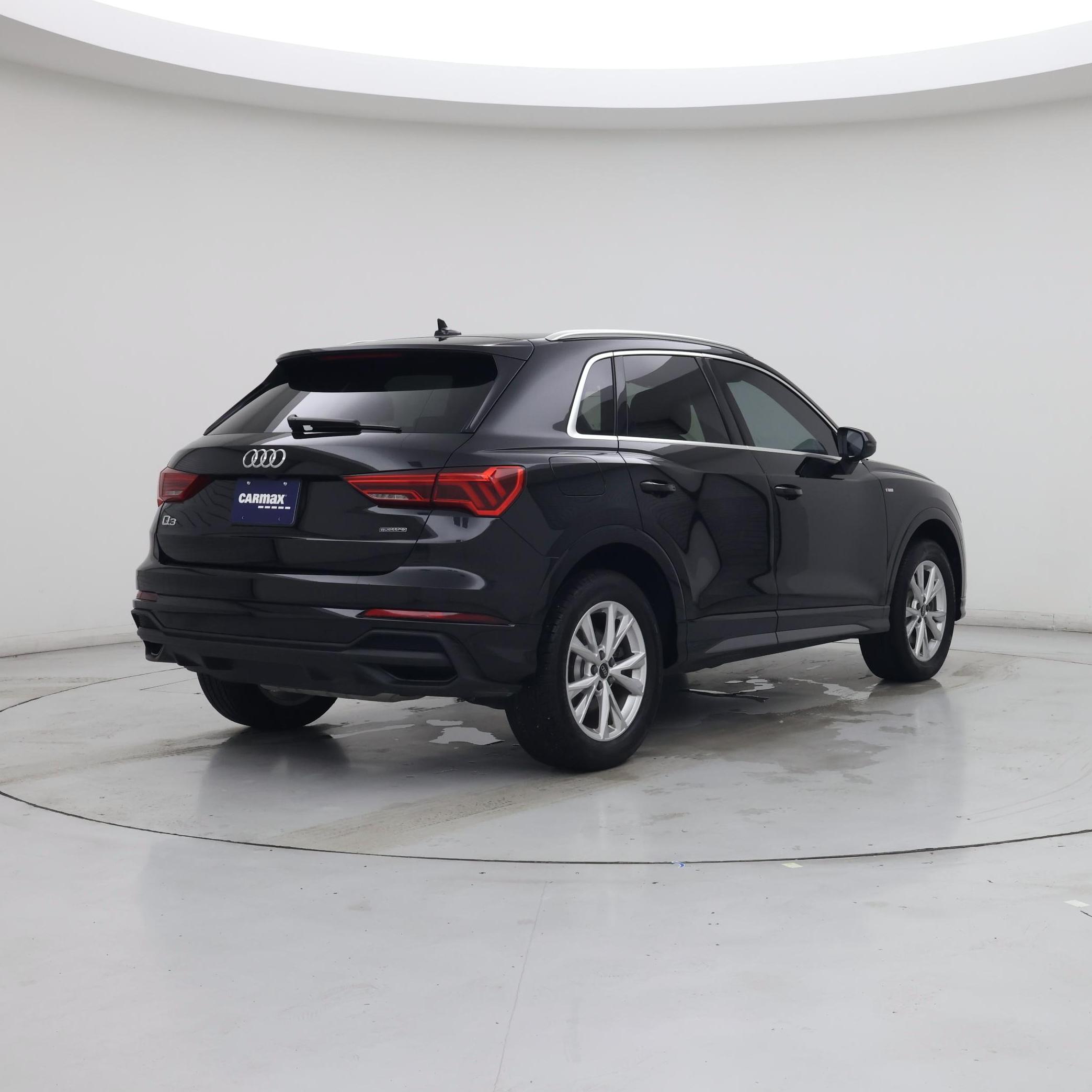 Thumbnail: 2025 Audi Q3 - 8