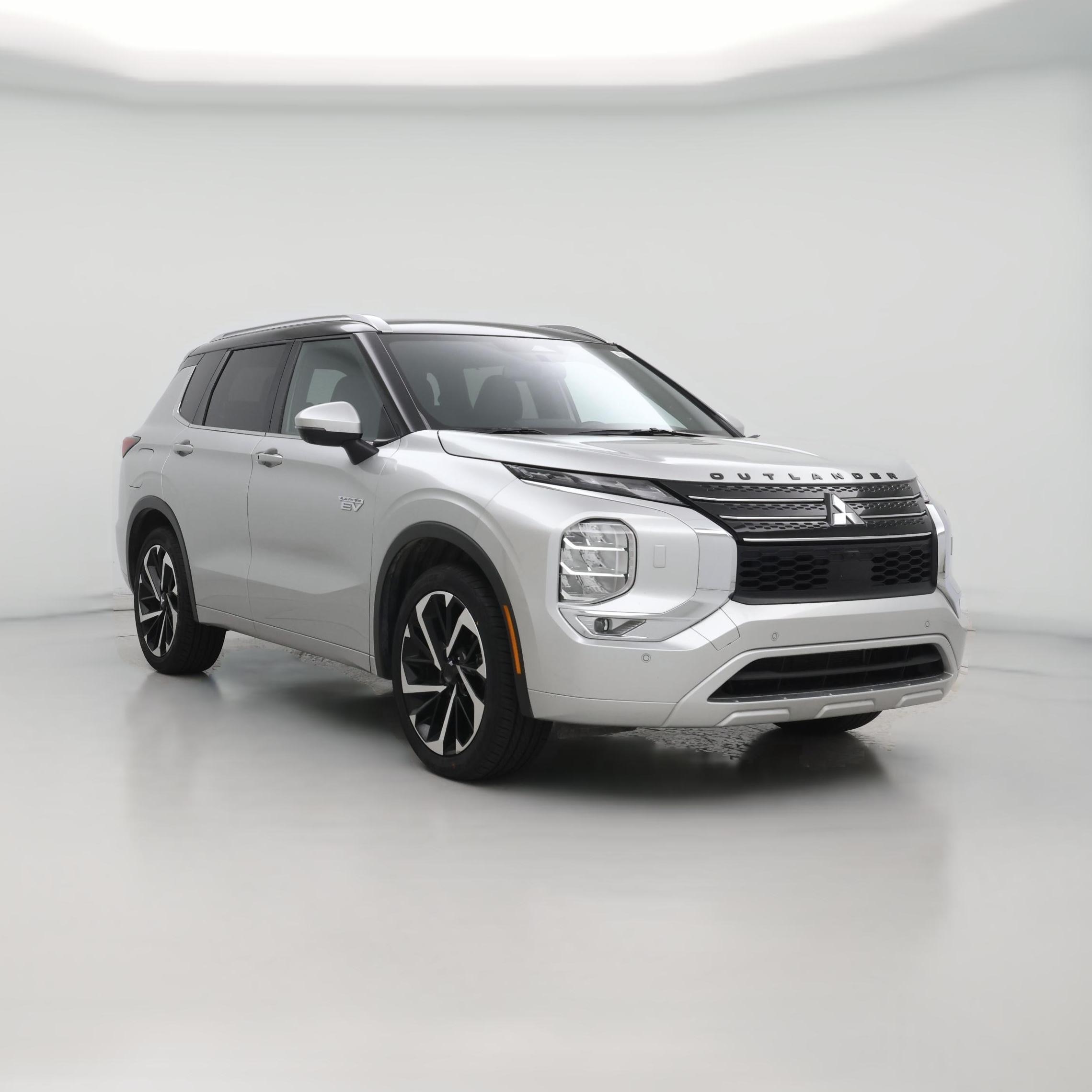 Thumbnail: 2025 Mitsubishi Outlander - 1