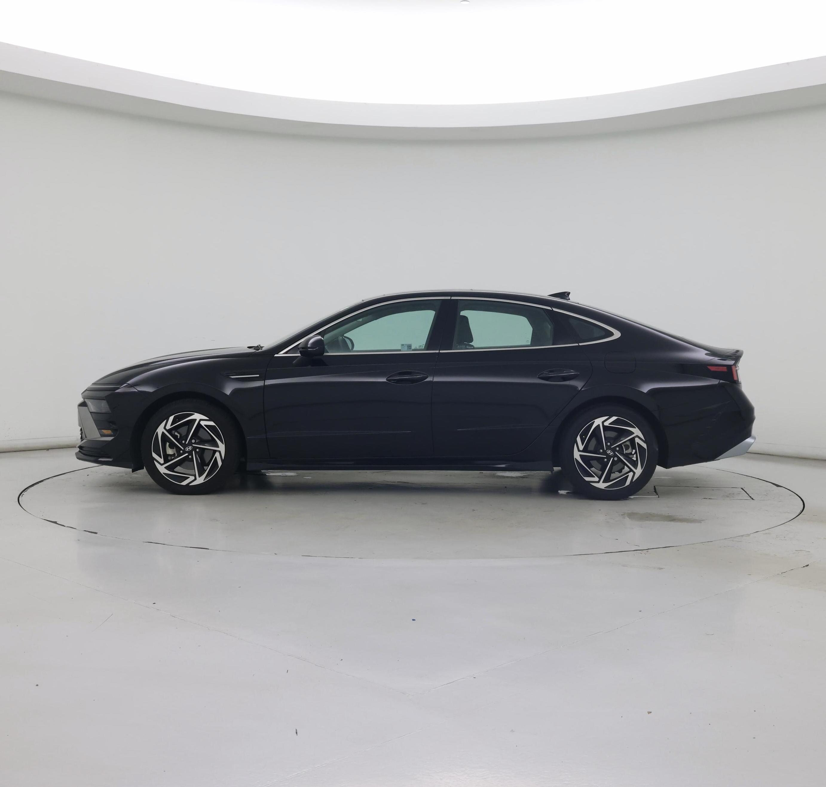 Thumbnail: 2025 Hyundai Sonata - 3
