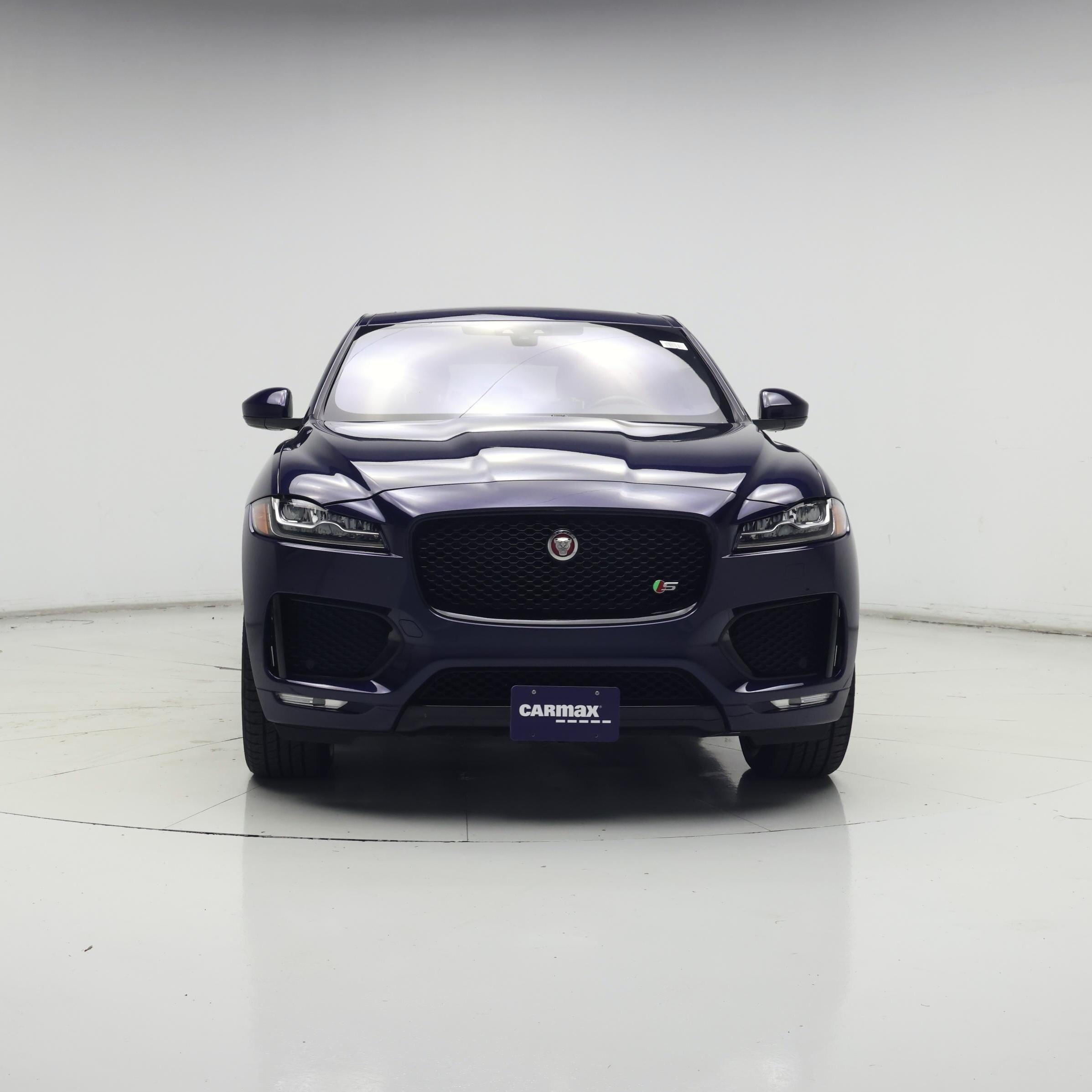 Thumbnail: 2017 Jaguar F-Pace - 5