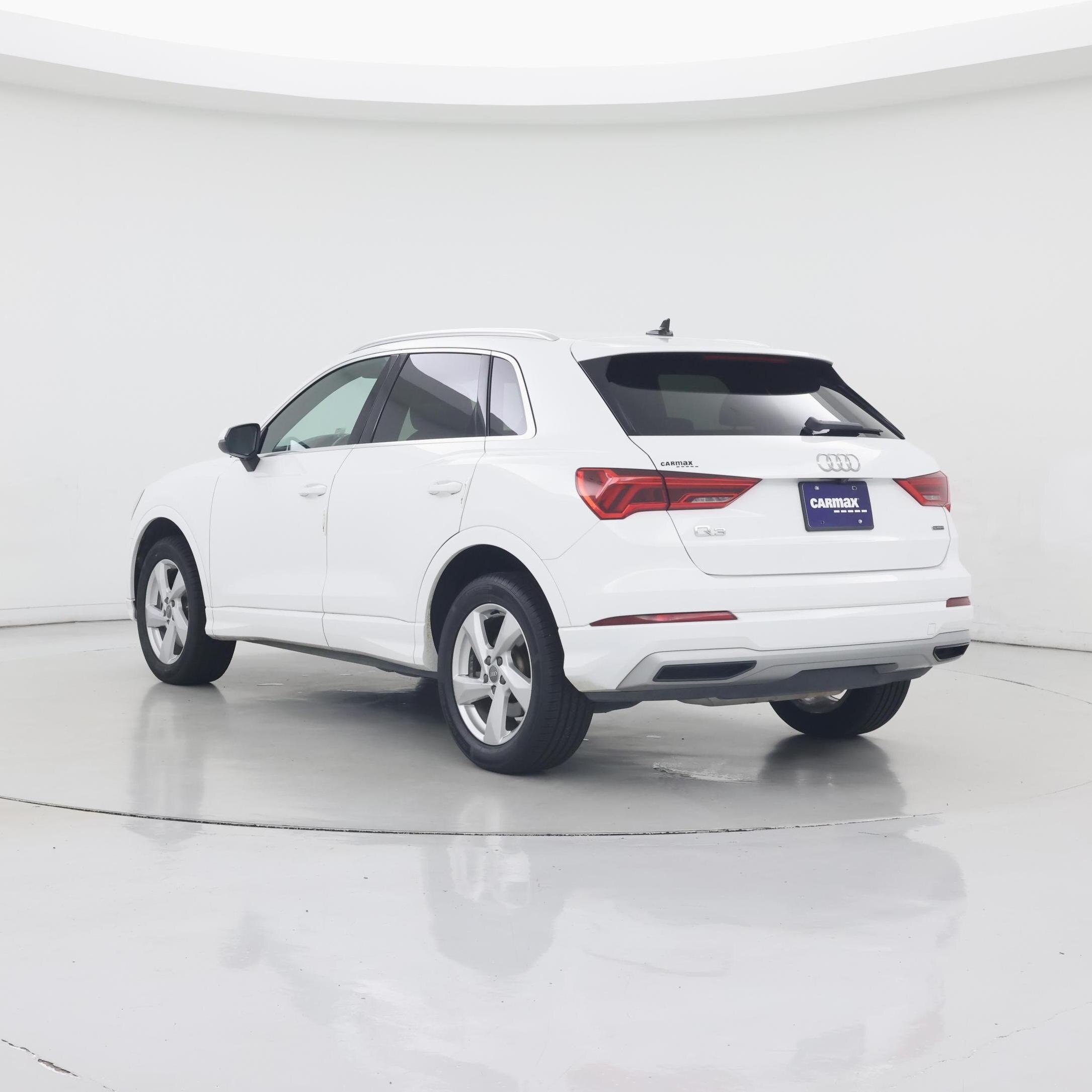 Thumbnail: 2020 Audi Q3 - 2