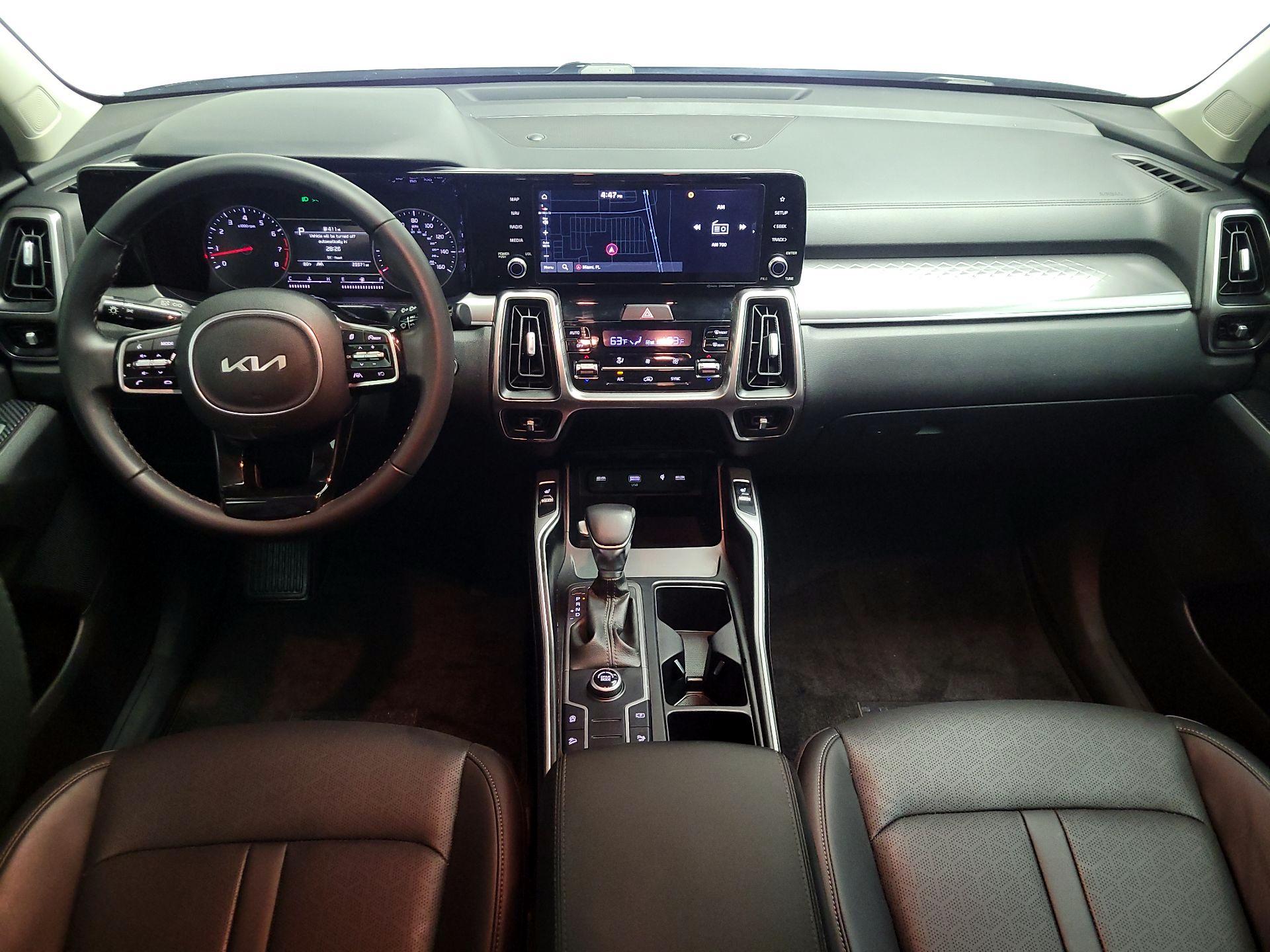 Thumbnail: 2023 Kia Sorento - 9