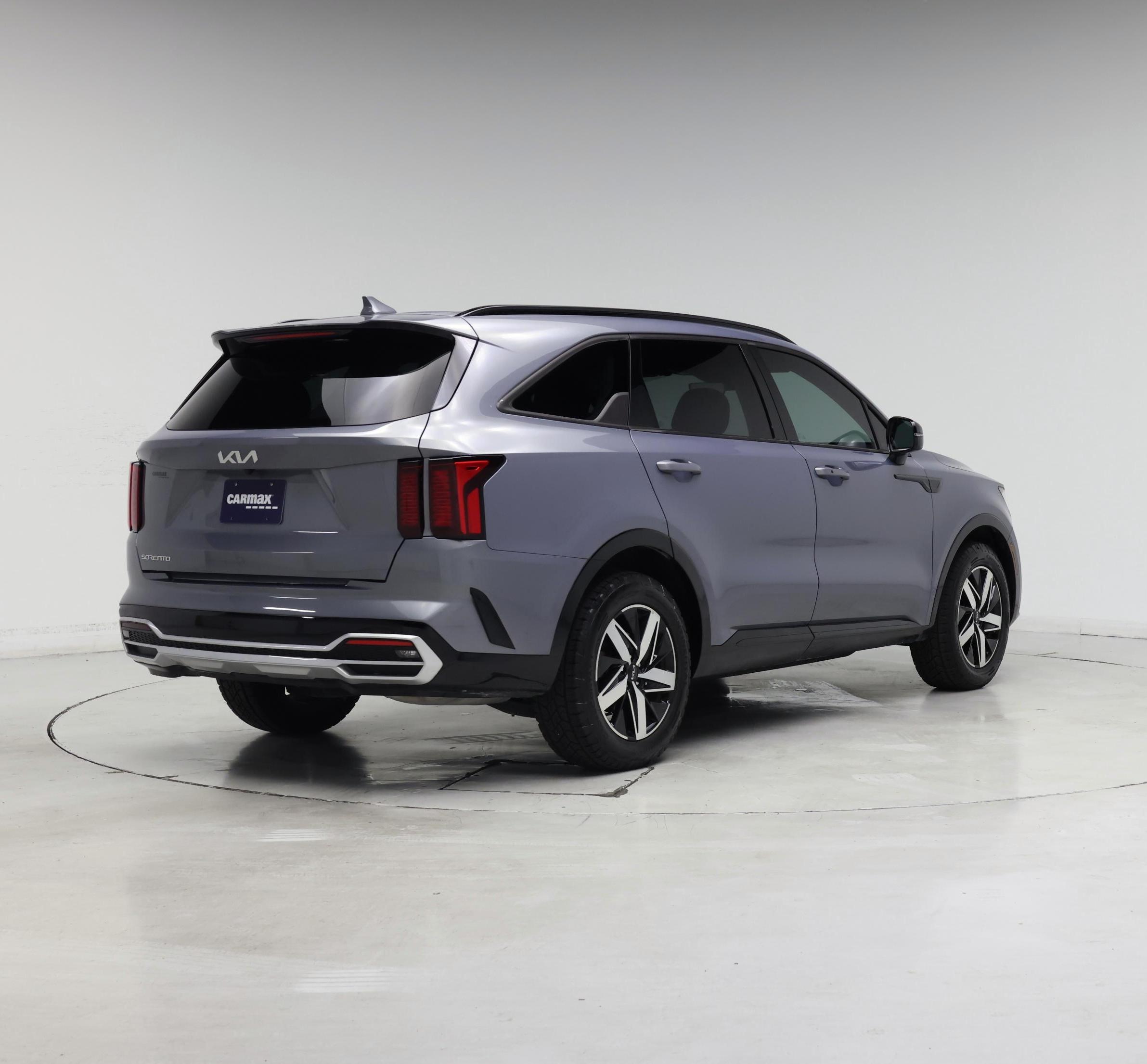 Thumbnail: 2023 Kia Sorento - 8