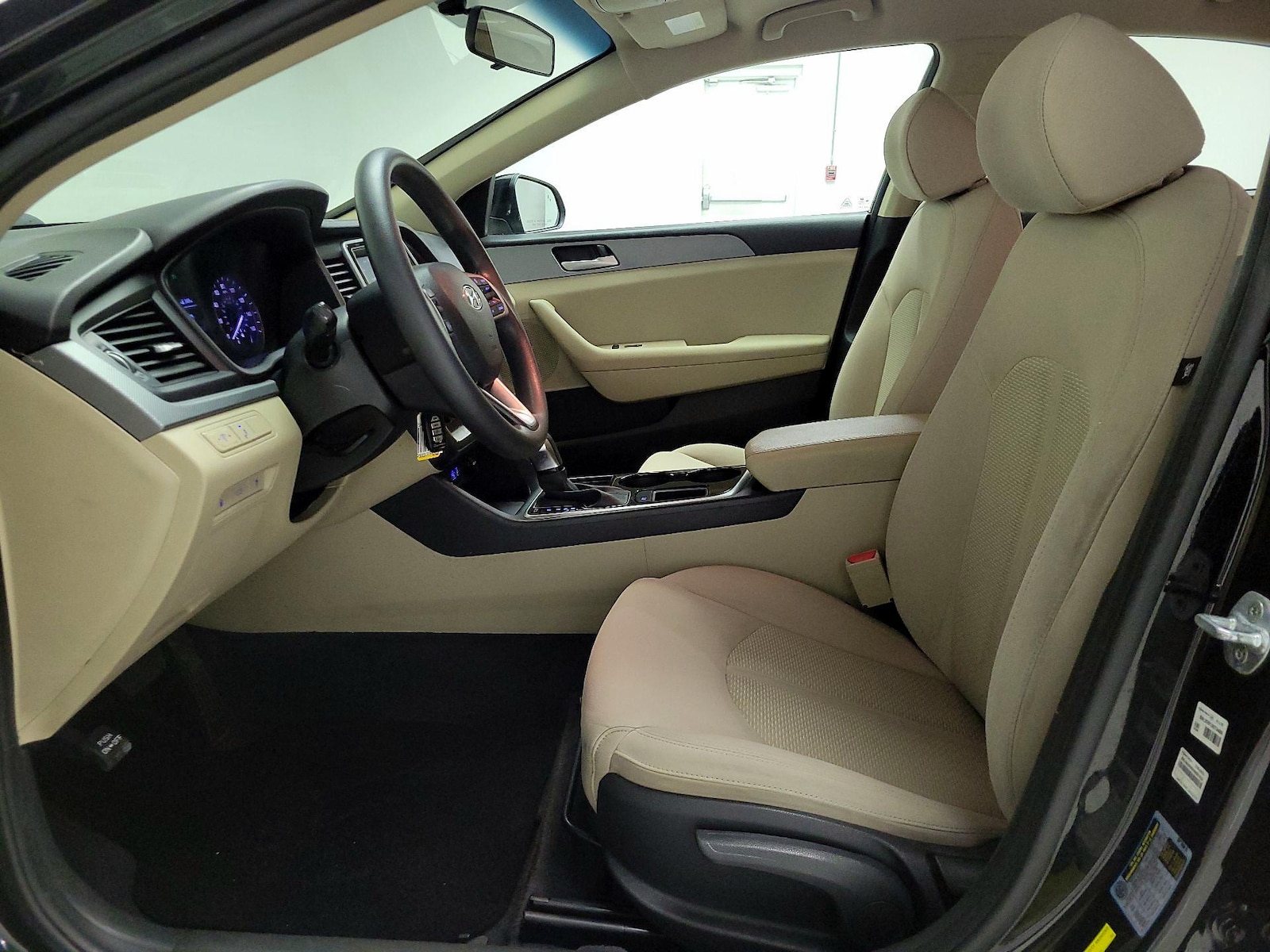 2018 Hyundai Sonata SE - Photo 12