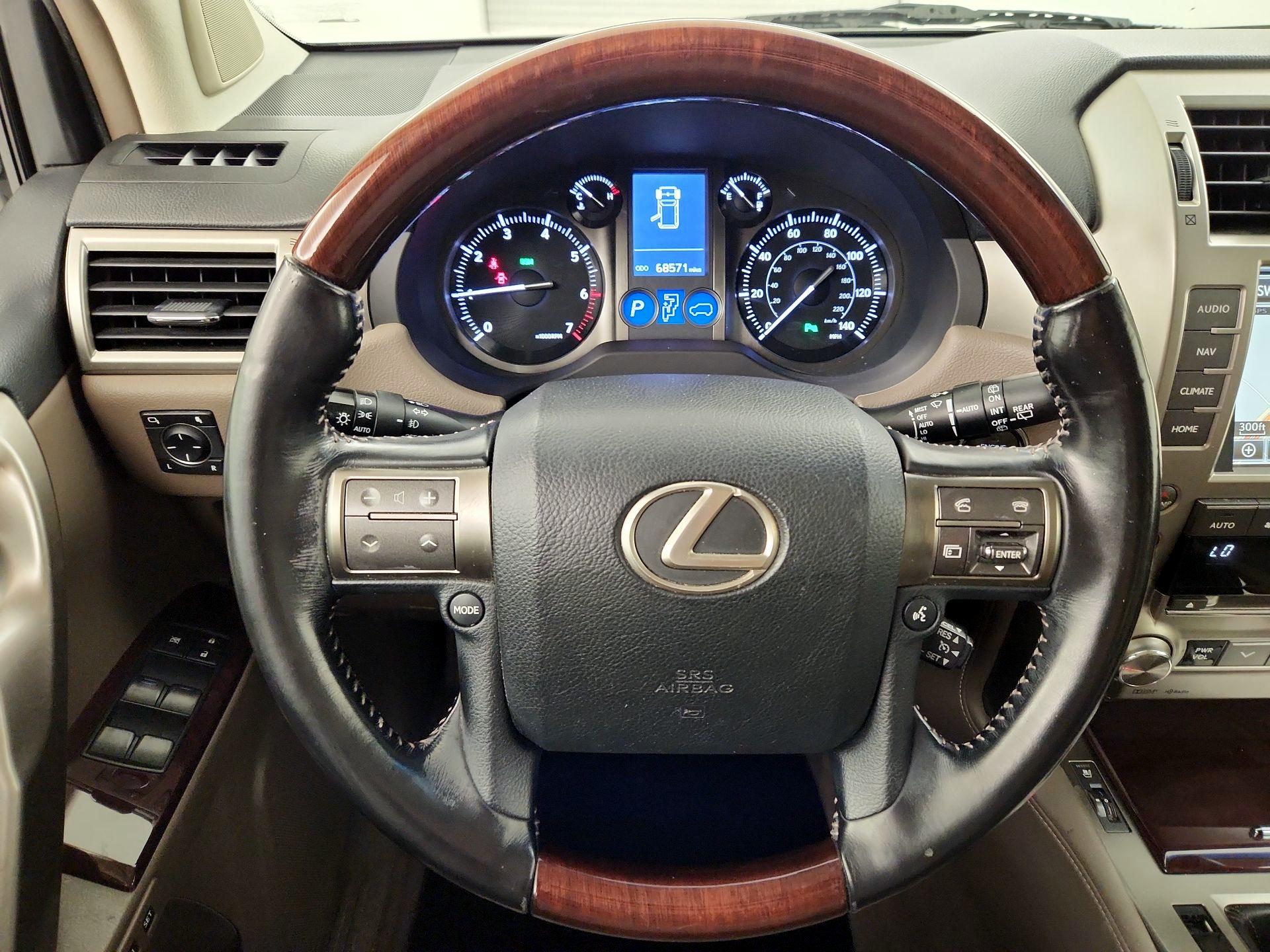 Thumbnail: 2018 Lexus GX - 10