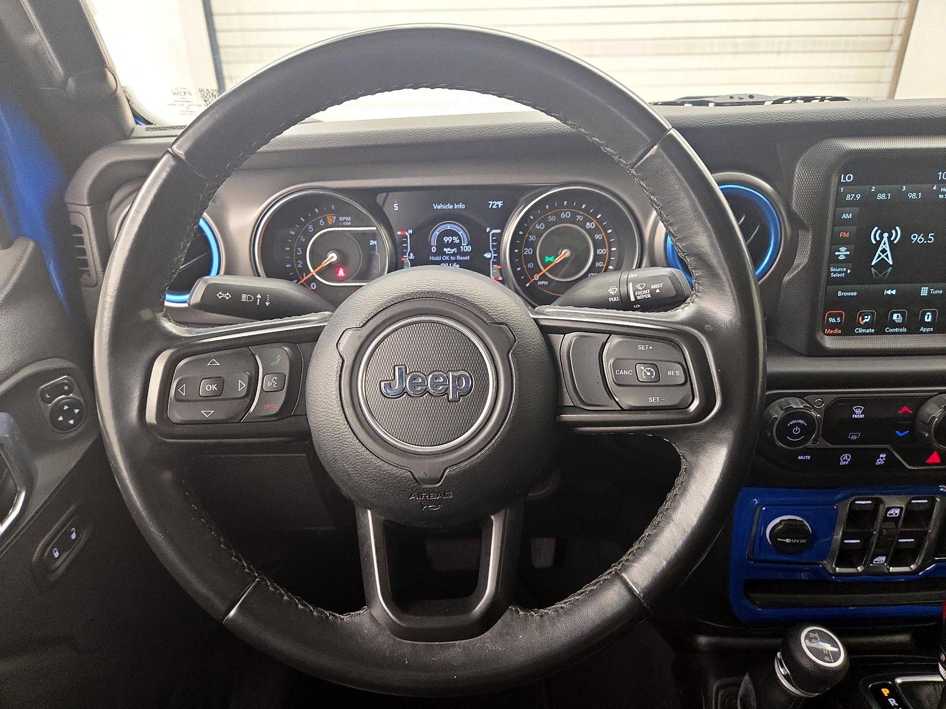 Thumbnail: 2021 Jeep Gladiator - 10