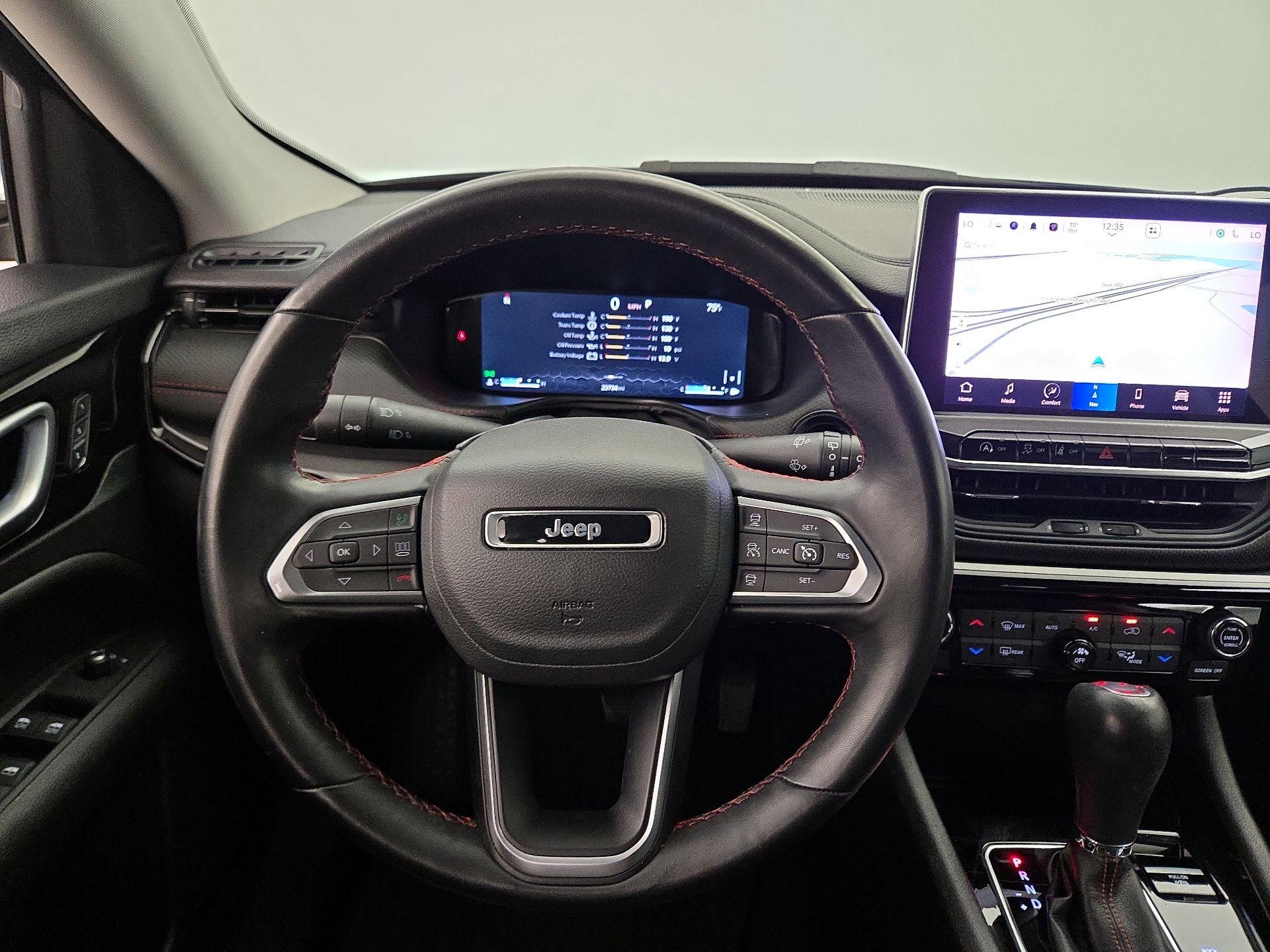 Thumbnail: 2022 Jeep Compass - 10