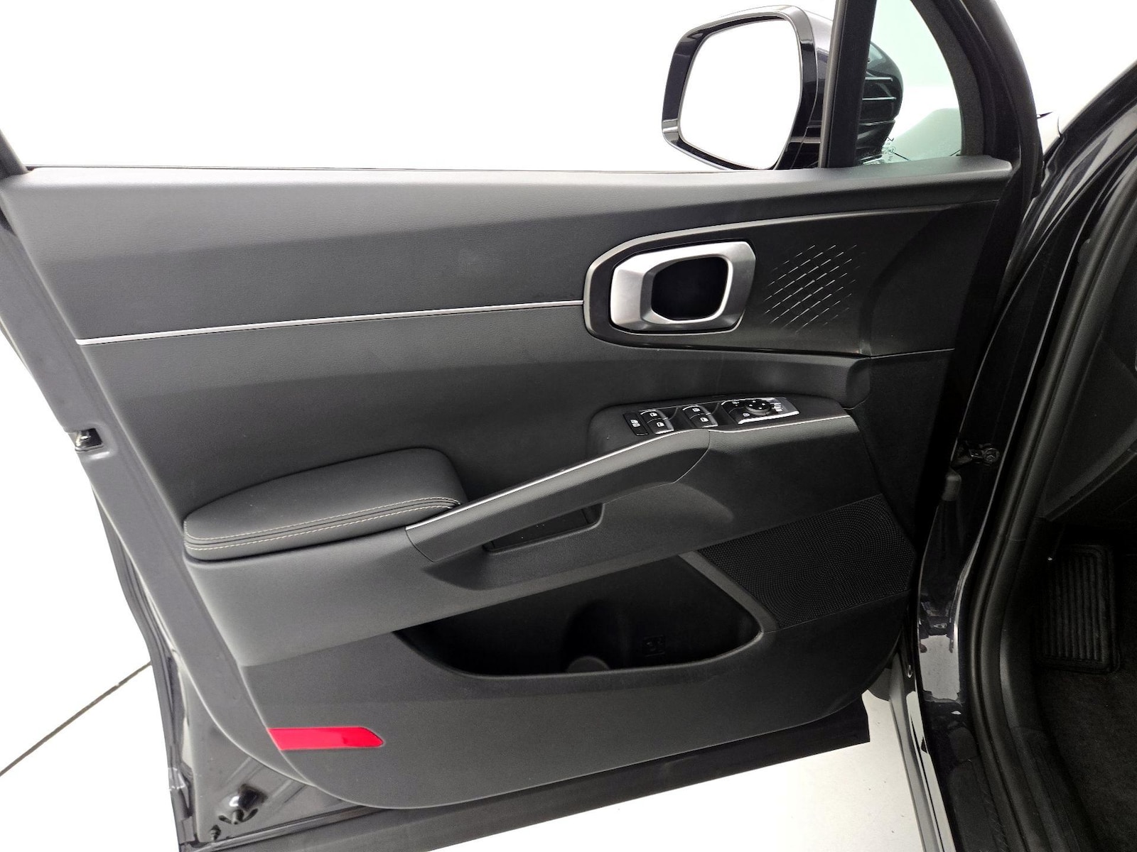 2026 Kia Sorento LX - Photo 13
