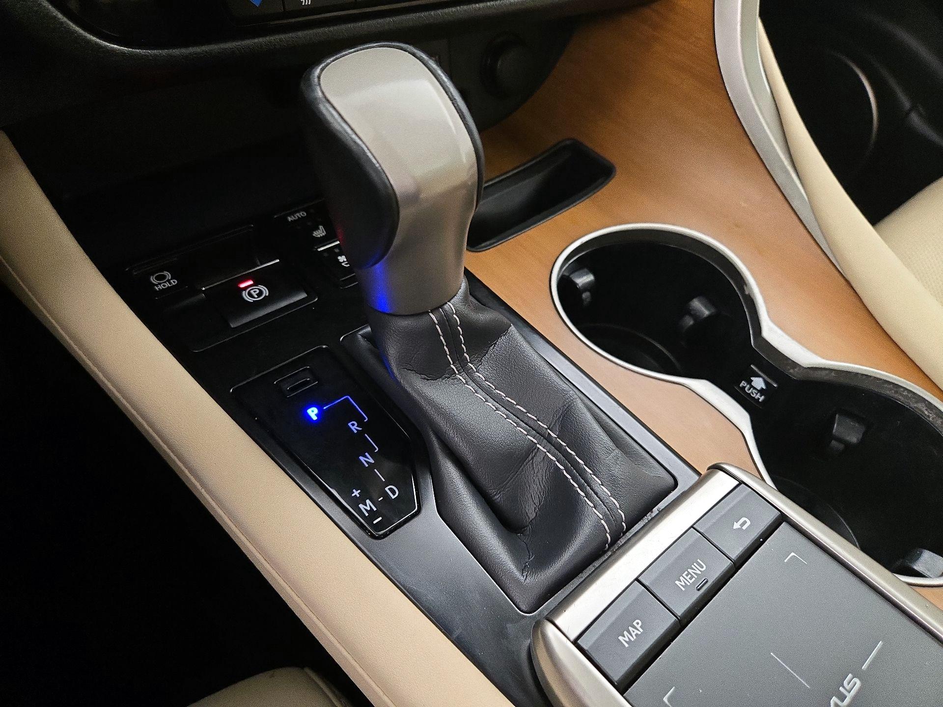 Thumbnail: 2021 Lexus RX - 18