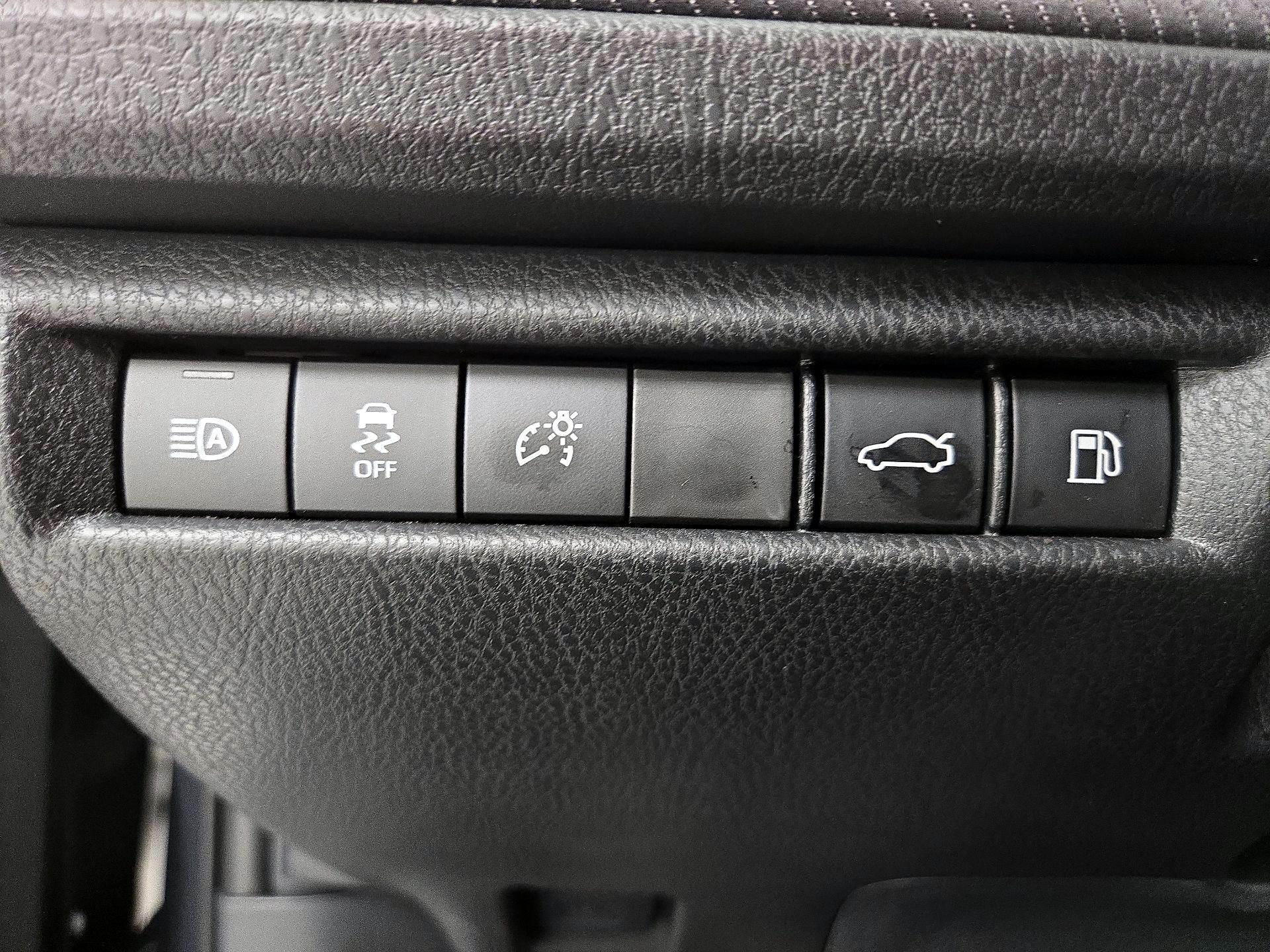 Thumbnail: 2026 Toyota Camry - 13
